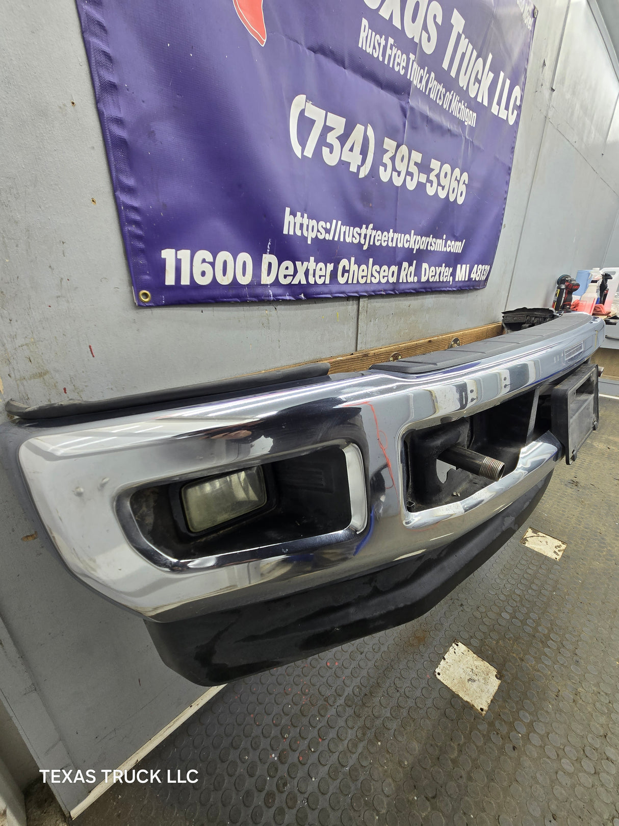 2017-2019 Ford Super Duty F250 F350 Front Bumper with fog lights
