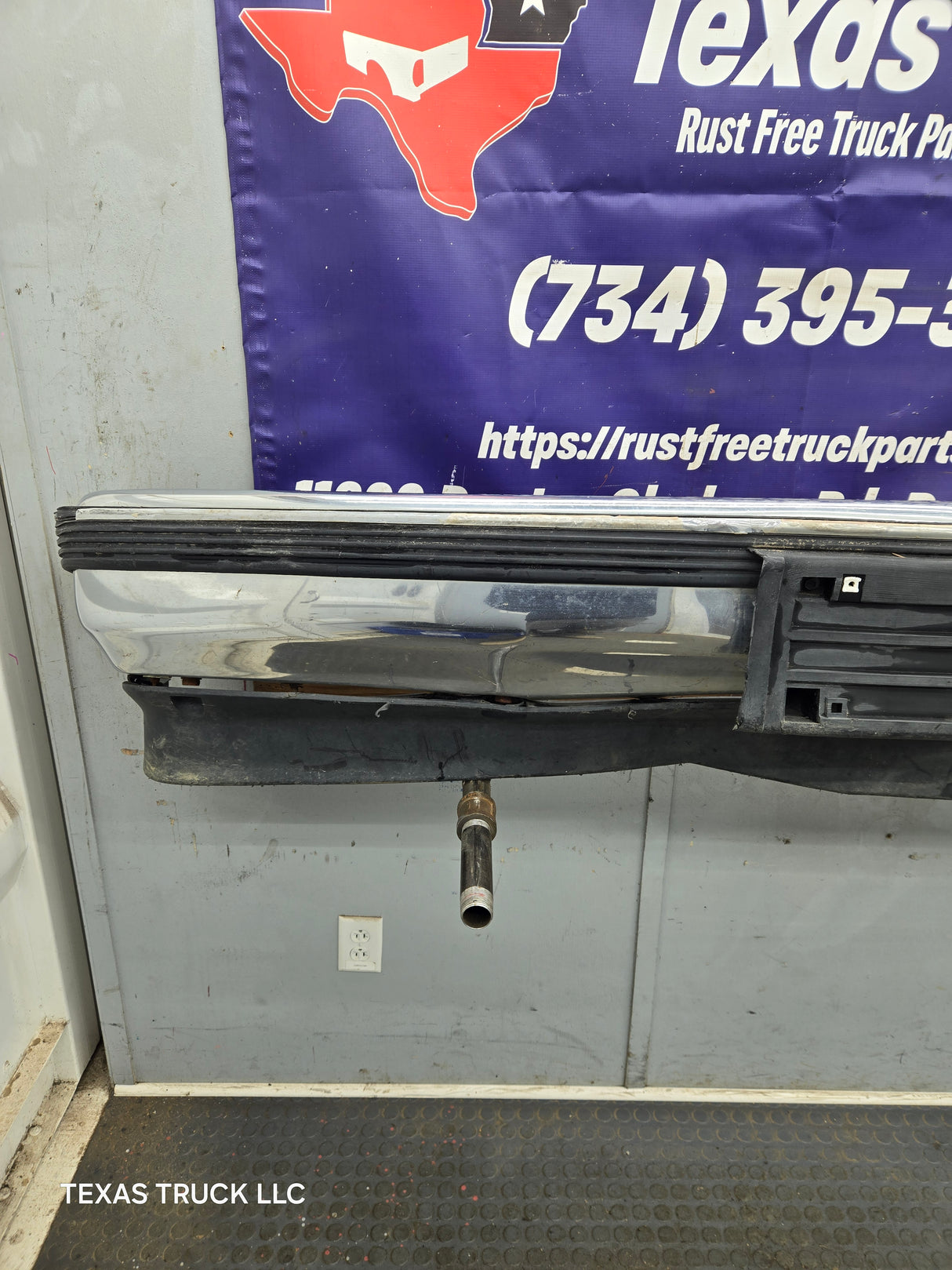 1988-1998 Chevrolet / GMC 1500 2500 3500 Front Bumper