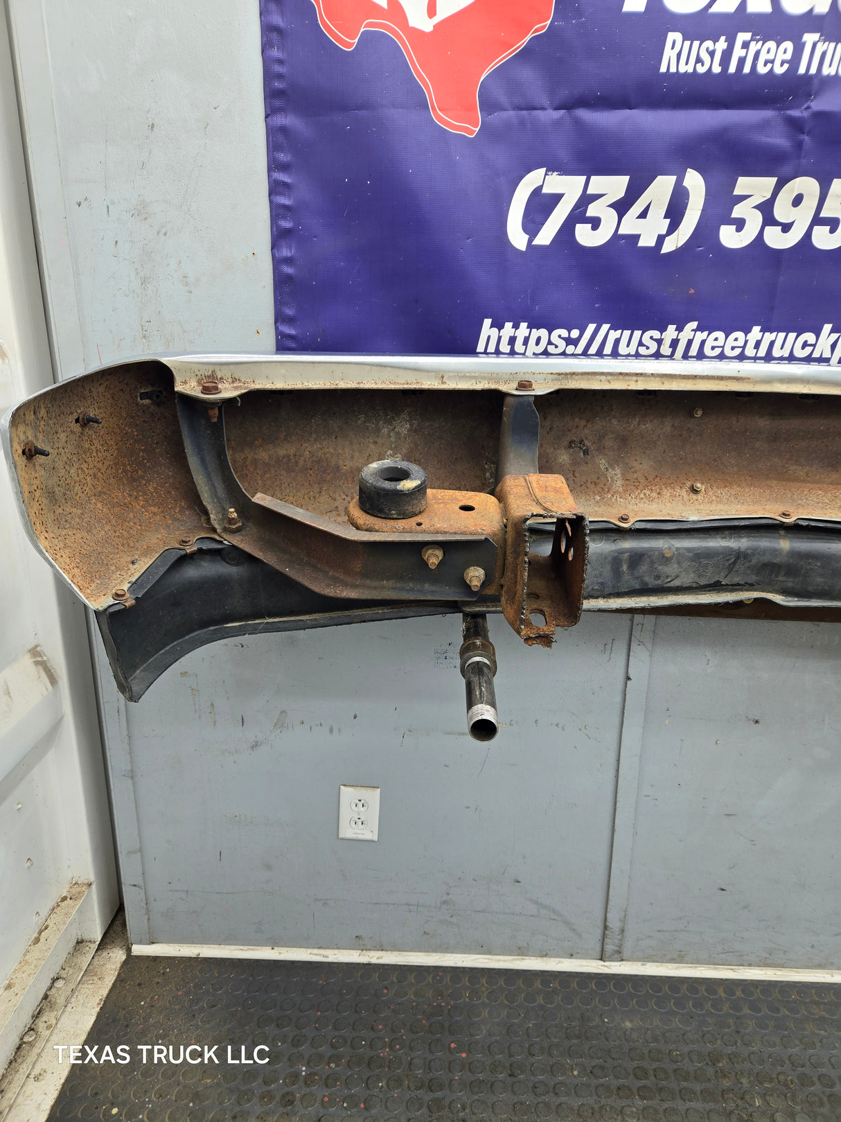 1988-1998 Chevrolet / GMC 1500 2500 3500 Front Bumper