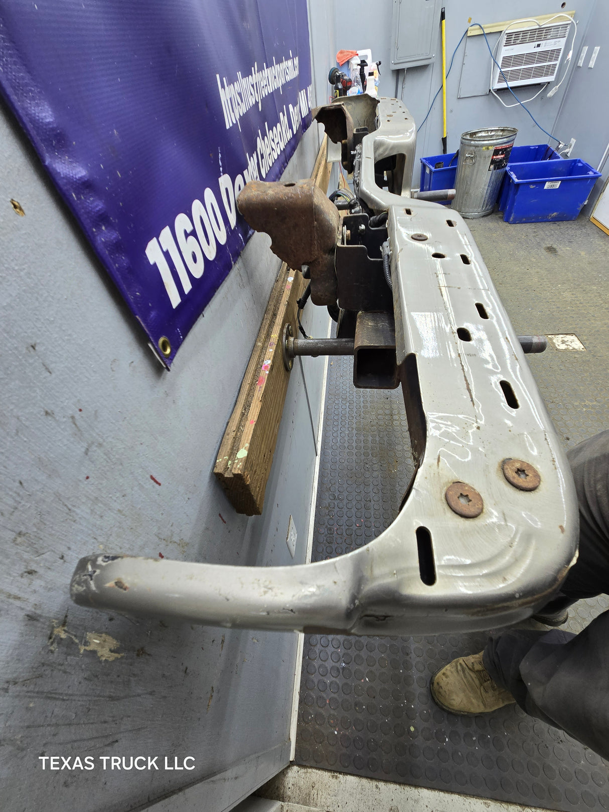 2004-2008 Ford F-150 Chrome Rear Bumper