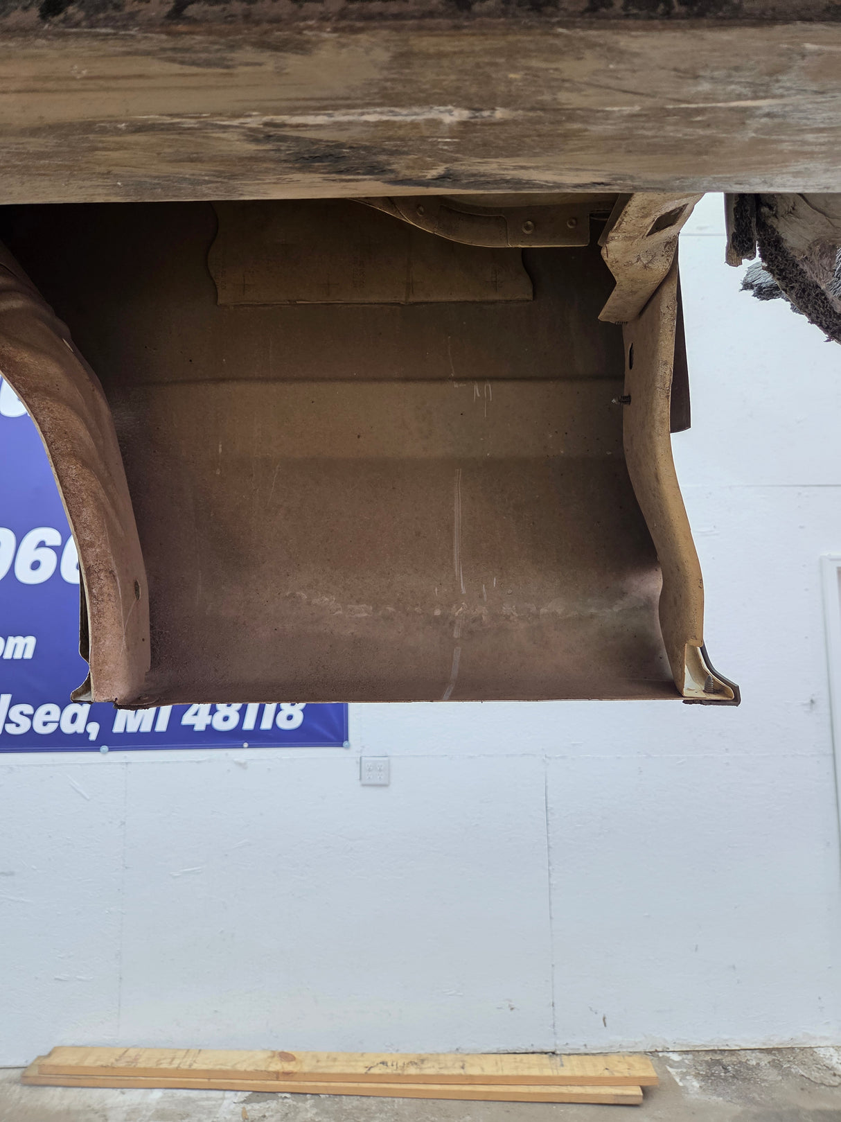 2015-2020 Ford F150 6' 6" Short Bed Without Wheel Lip Molding CNG BED