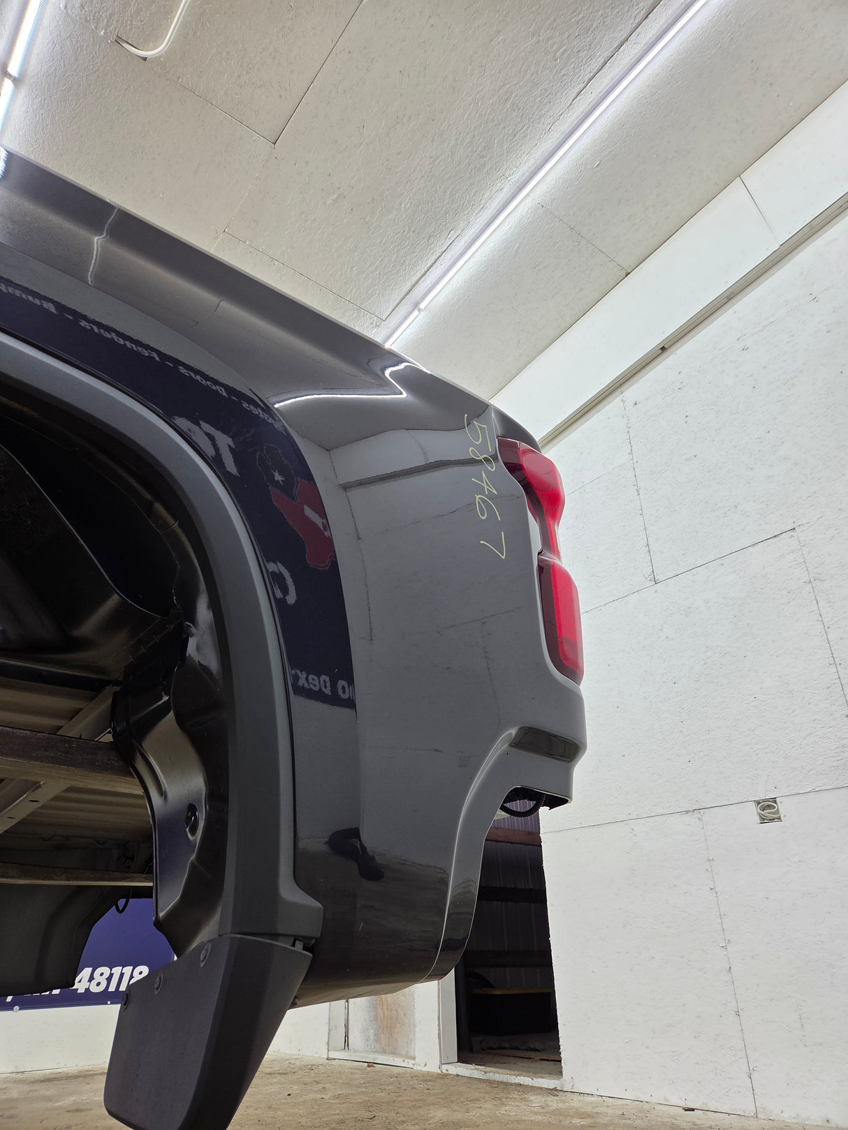 2019-2025 Chevrolet Silverado 2500 3500 HD 6' 6" Short Truck Bed