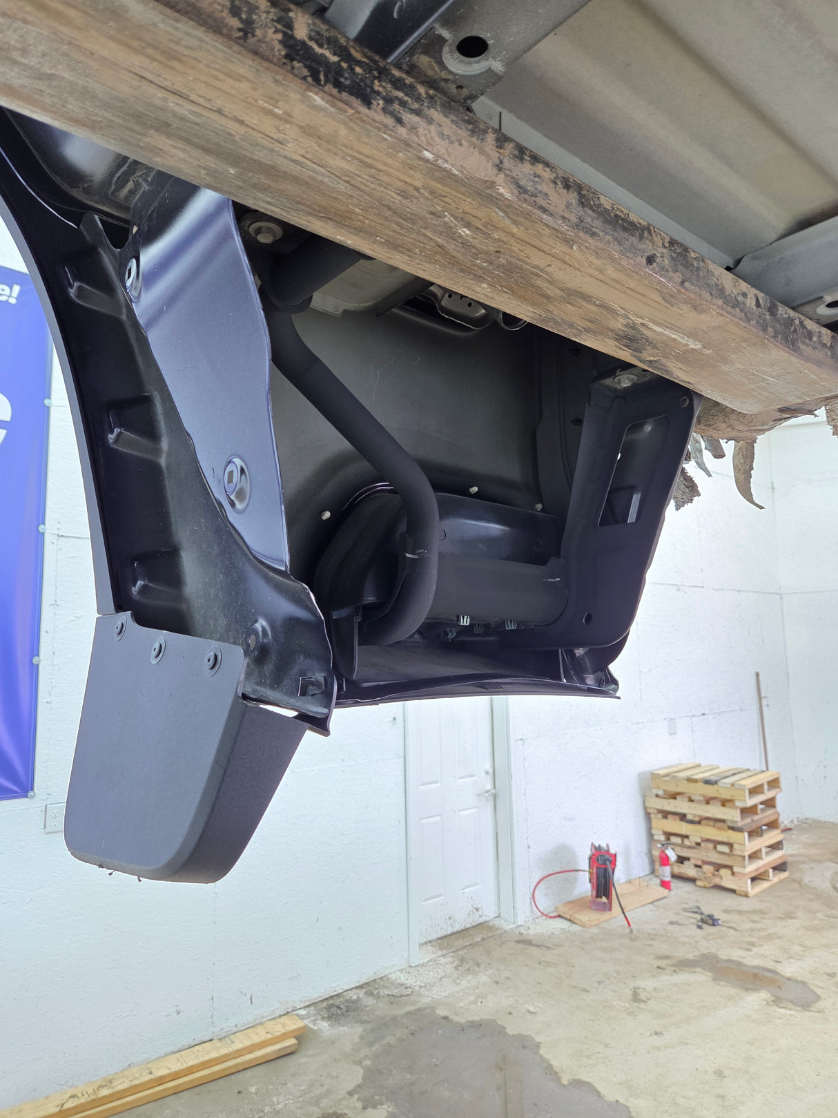 2019-2025 Chevrolet Silverado 2500 3500 HD 6' 6" Short Truck Bed