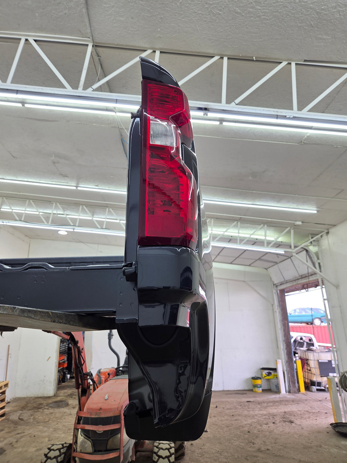 2019-2025 Chevrolet Silverado 2500 3500 HD 6' 6" Short Truck Bed