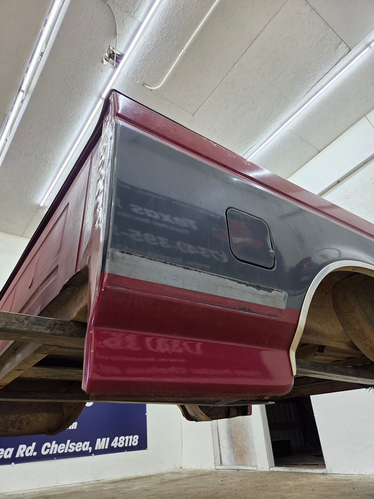 1987-1997 Ford F150 F250 F350 OBS 6' 9" Short Truck Bed