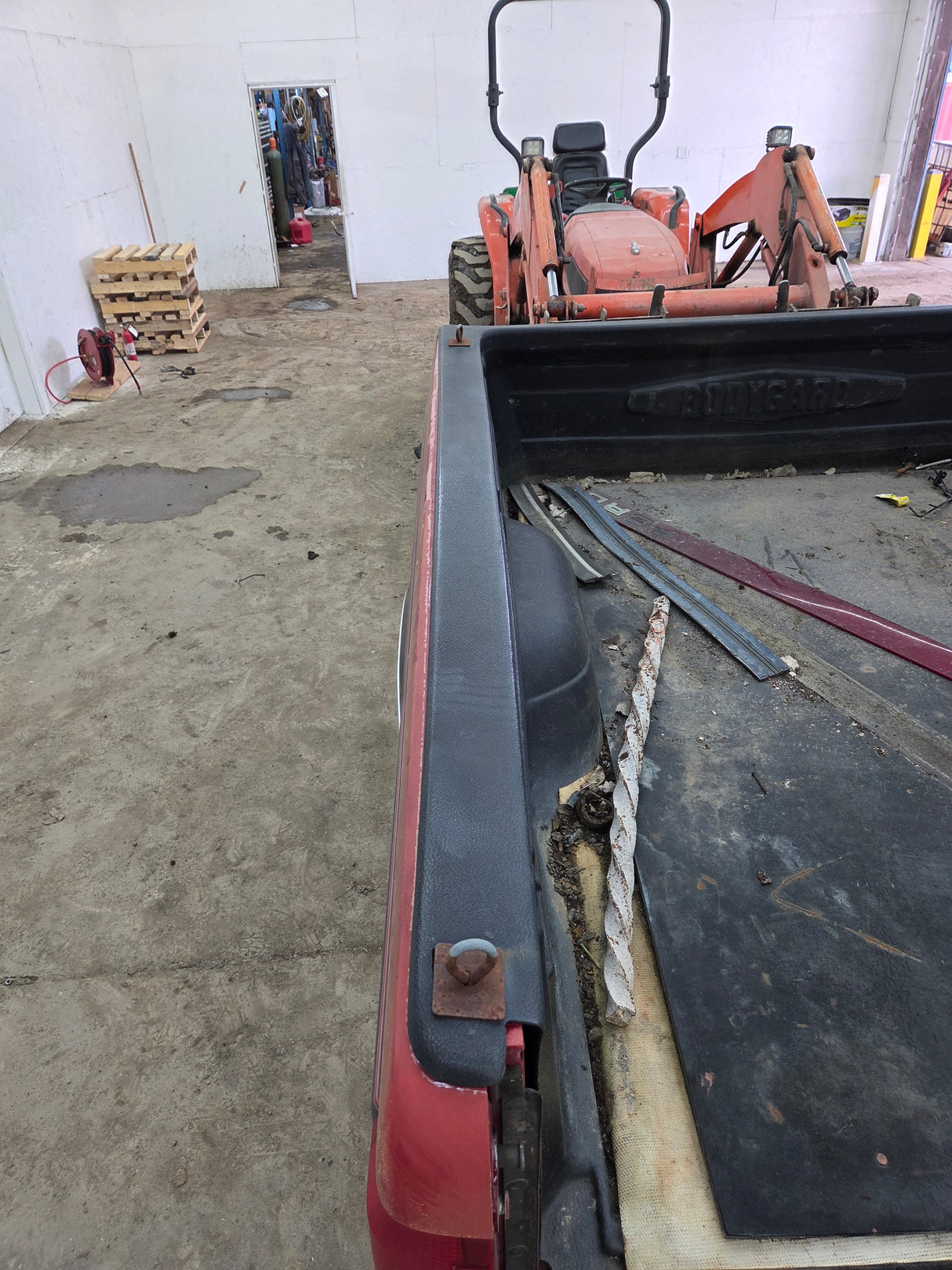 1987-1997 Ford F150 F250 F350 OBS 6' 9" Short Truck Bed