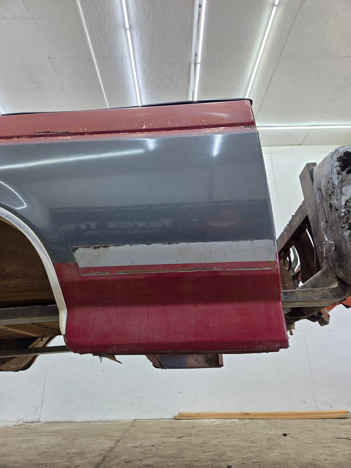 1987-1997 Ford F150 F250 F350 OBS 6' 9" Short Truck Bed