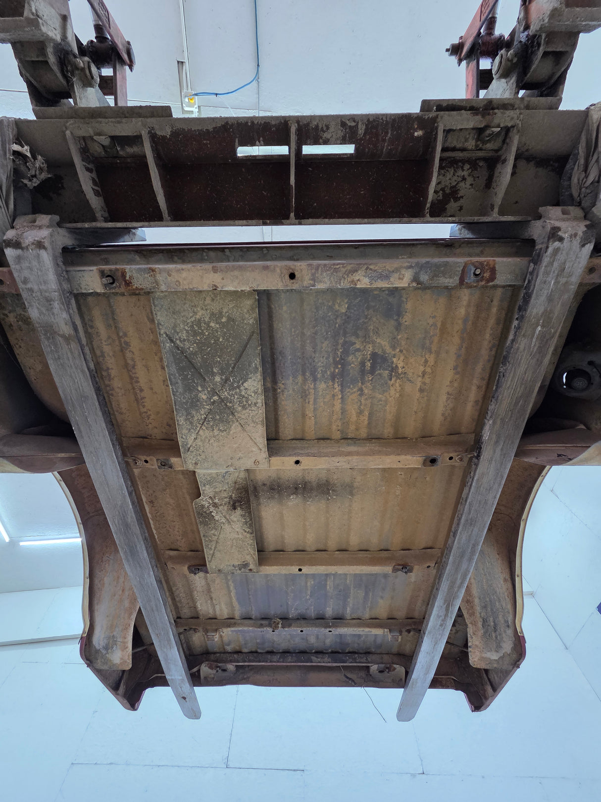 1987-1997 Ford F150 F250 F350 OBS 6' 9" Short Truck Bed