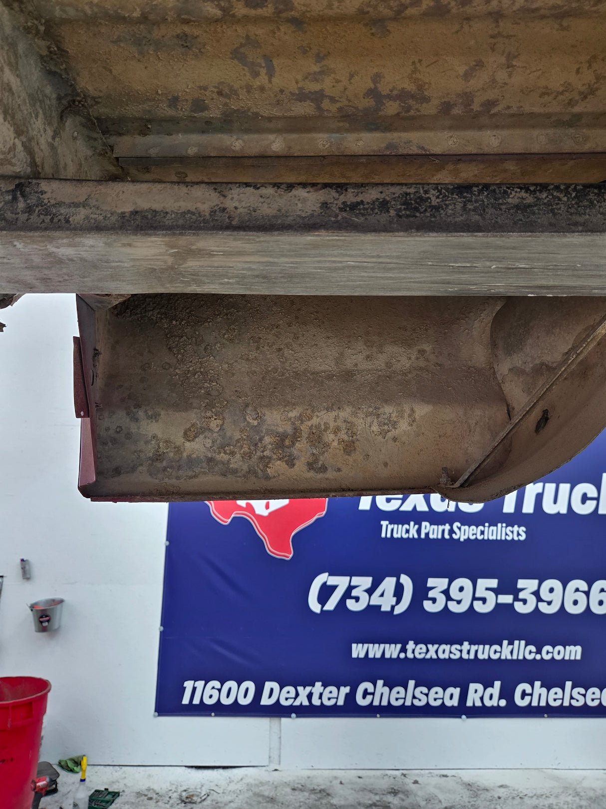 1987-1997 Ford F150 F250 F350 OBS 6' 9" Short Truck Bed