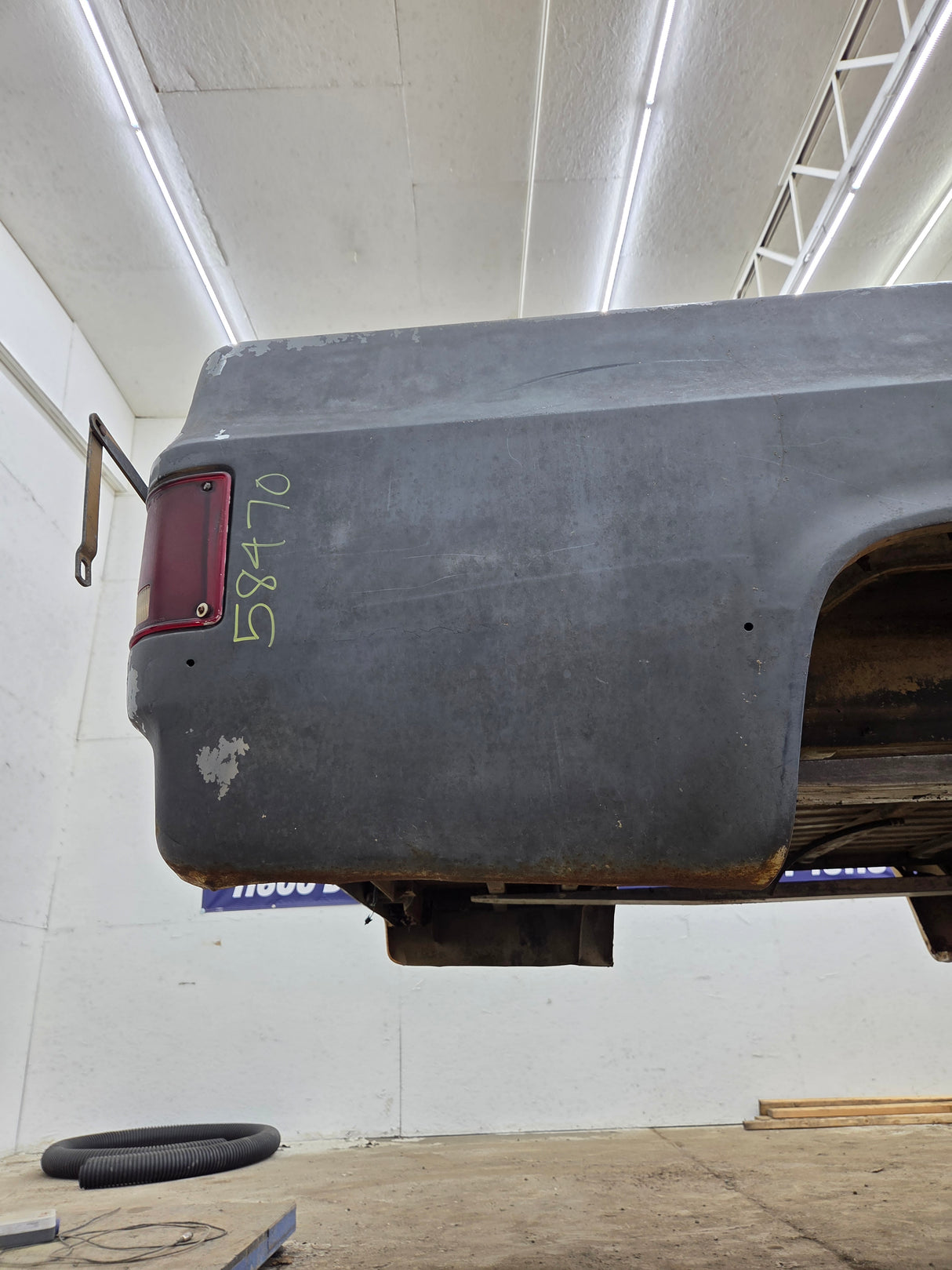 1979-1987 Chevrolet / GMC Square Body 8' Long Bed C10 C15 C20 C25 C35 K10 K15 K20 K25 K35
