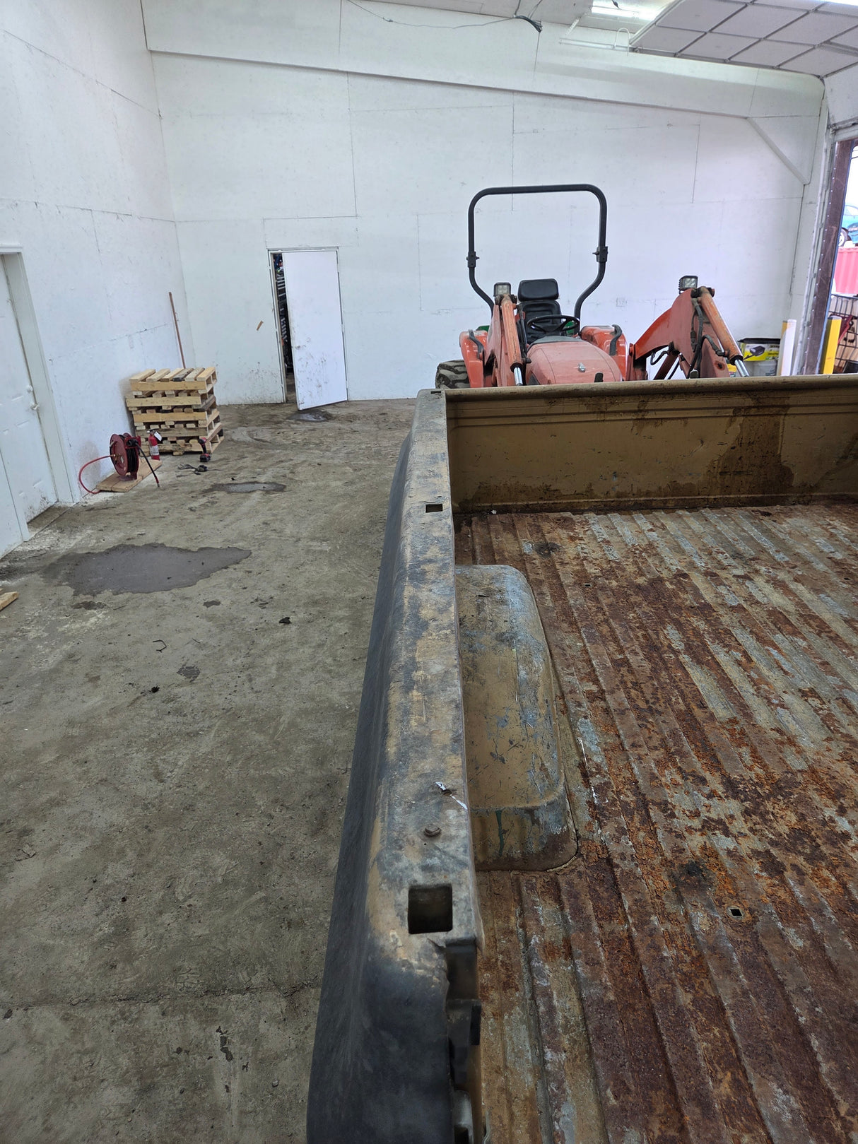 1979-1987 Chevrolet / GMC Square Body 8' Long Bed C10 C15 C20 C25 C35 K10 K15 K20 K25 K35