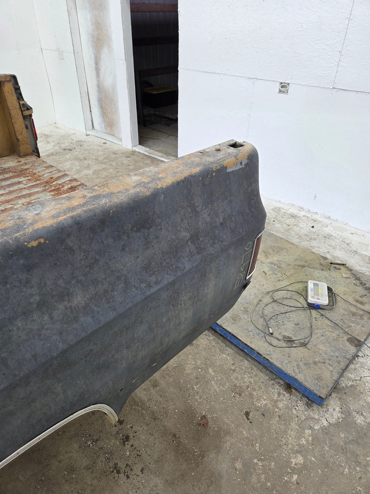 1979-1987 Chevrolet / GMC Square Body 8' Long Bed C10 C15 C20 C25 C35 K10 K15 K20 K25 K35