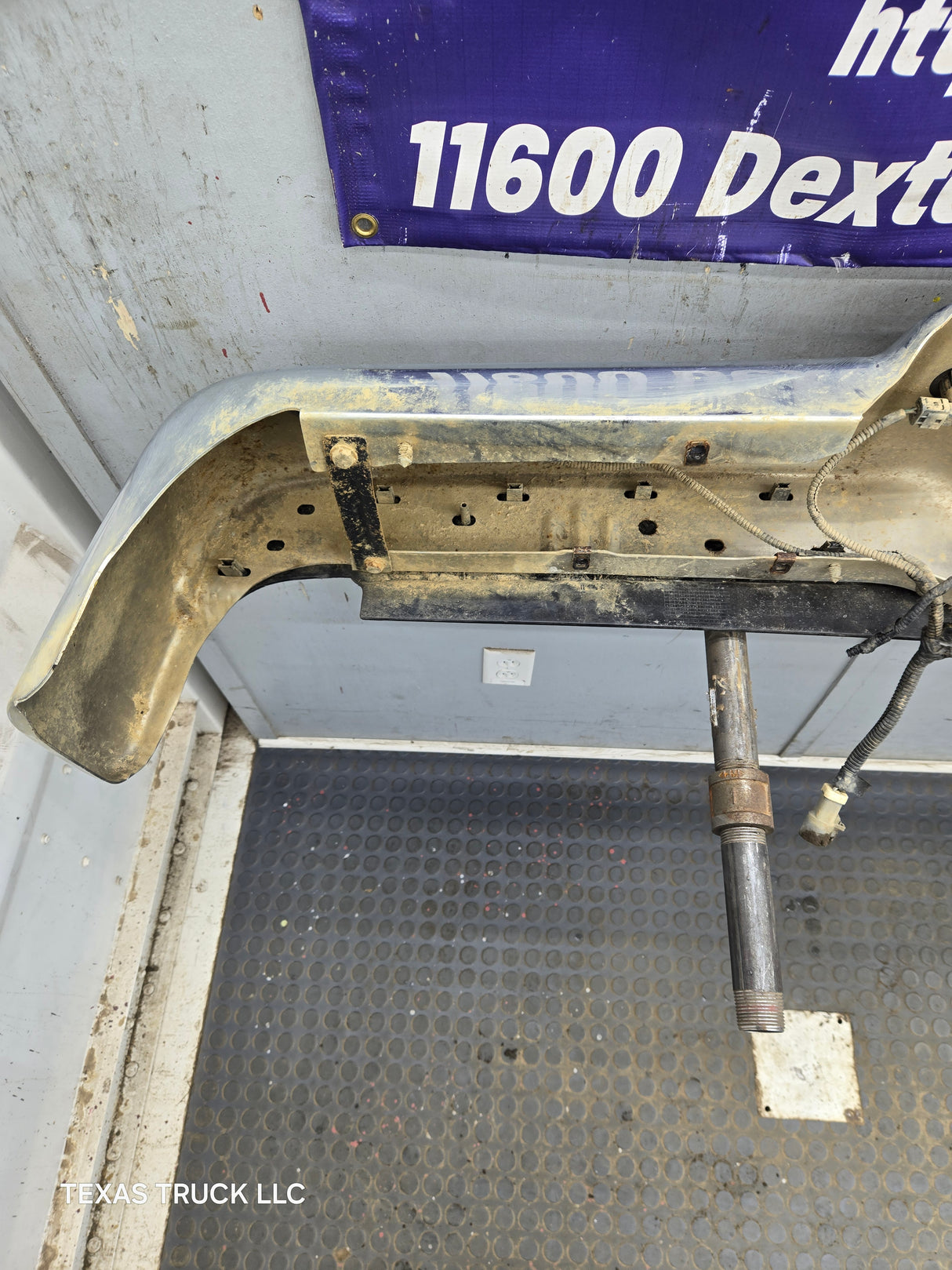 2004-2008 Ford F-150 Chrome Rear Bumper