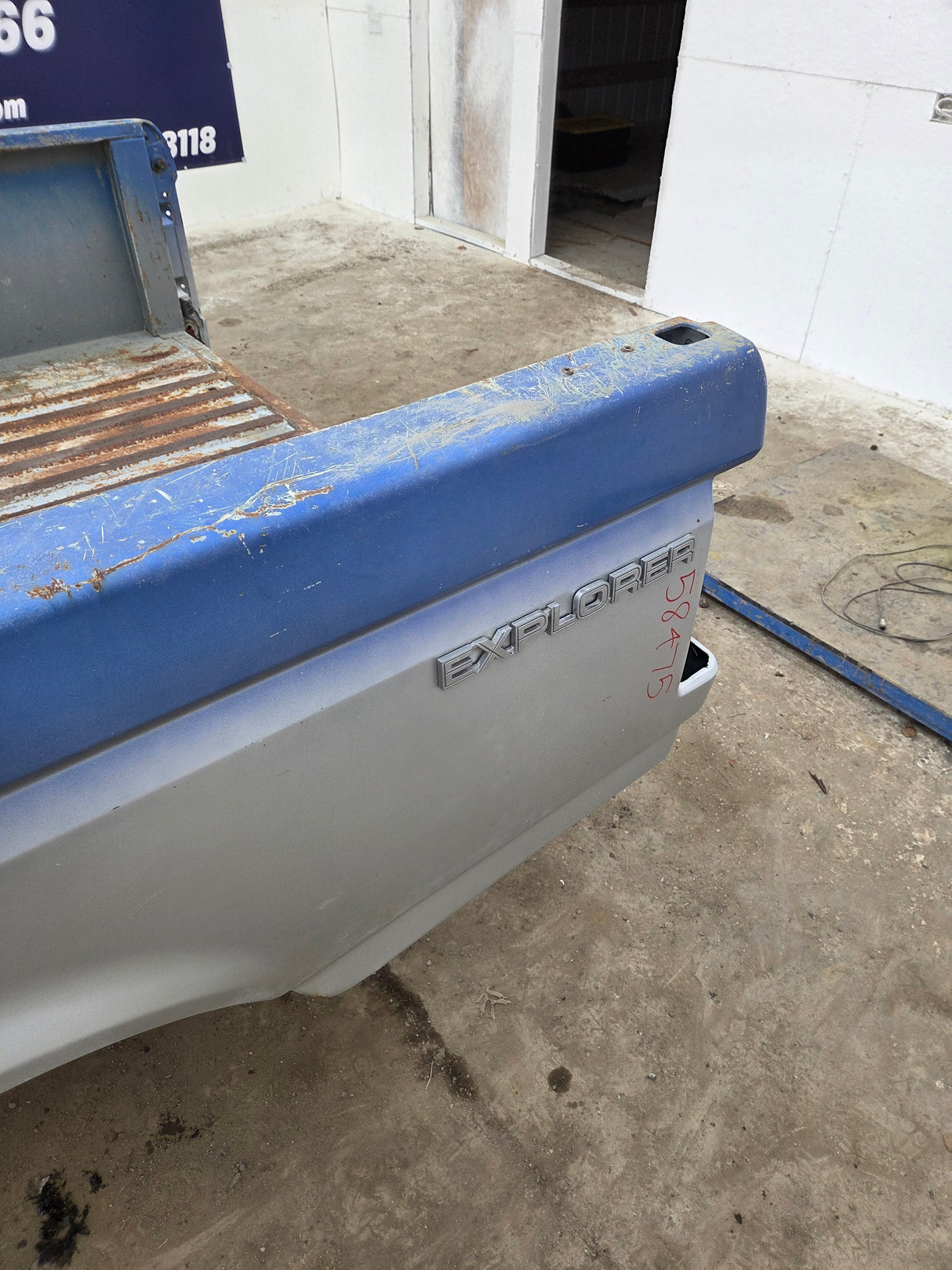 1987-1997 Ford F150 F250 F350 OBS 6' 9" Short Truck Bed - Mexico Edition