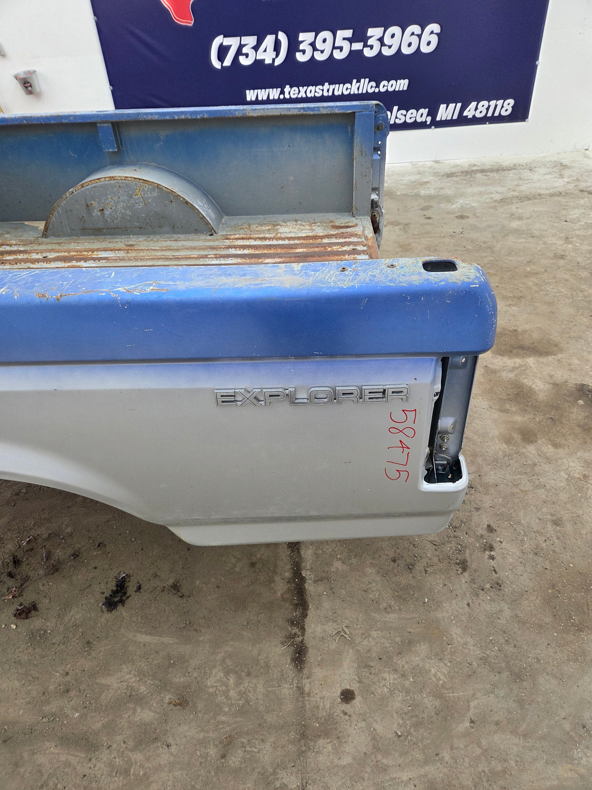 1987-1997 Ford F150 F250 F350 OBS 6' 9" Short Truck Bed - Mexico Edition