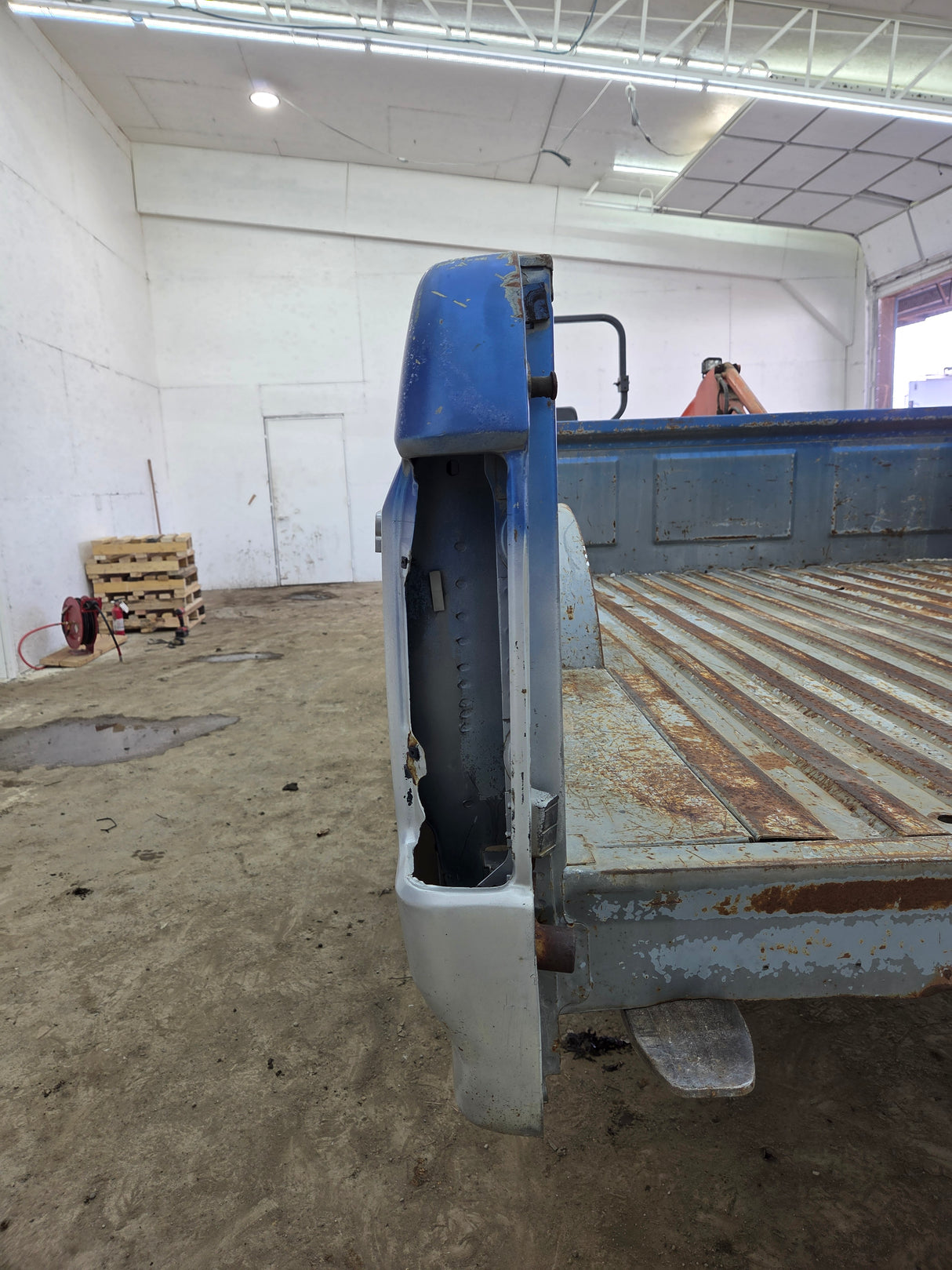 1987-1997 Ford F150 F250 F350 OBS 6' 9" Short Truck Bed - Mexico Edition