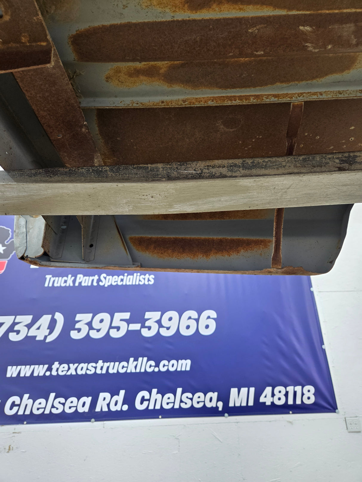 1987-1997 Ford F150 F250 F350 OBS 6' 9" Short Truck Bed - Mexico Edition