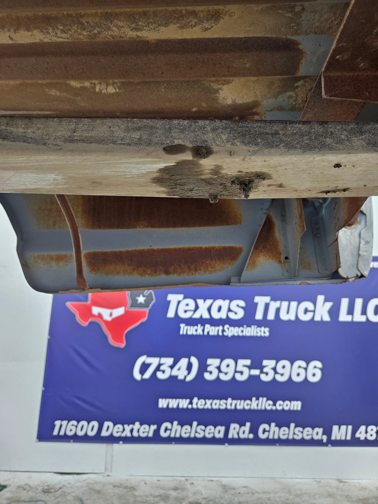 1987-1997 Ford F150 F250 F350 OBS 6' 9" Short Truck Bed - Mexico Edition