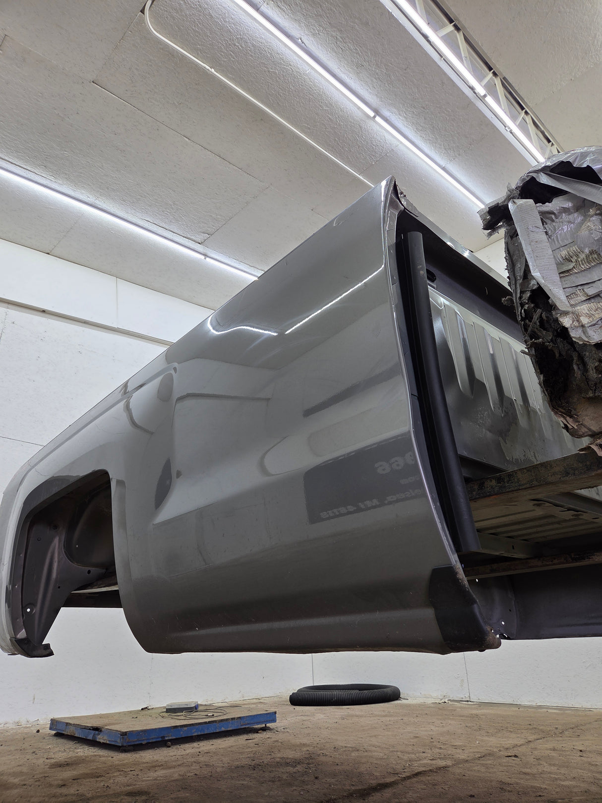 2014-2019 Chevrolet Silverado 1500 2500HD 3500HD 8' Long Truck Bed