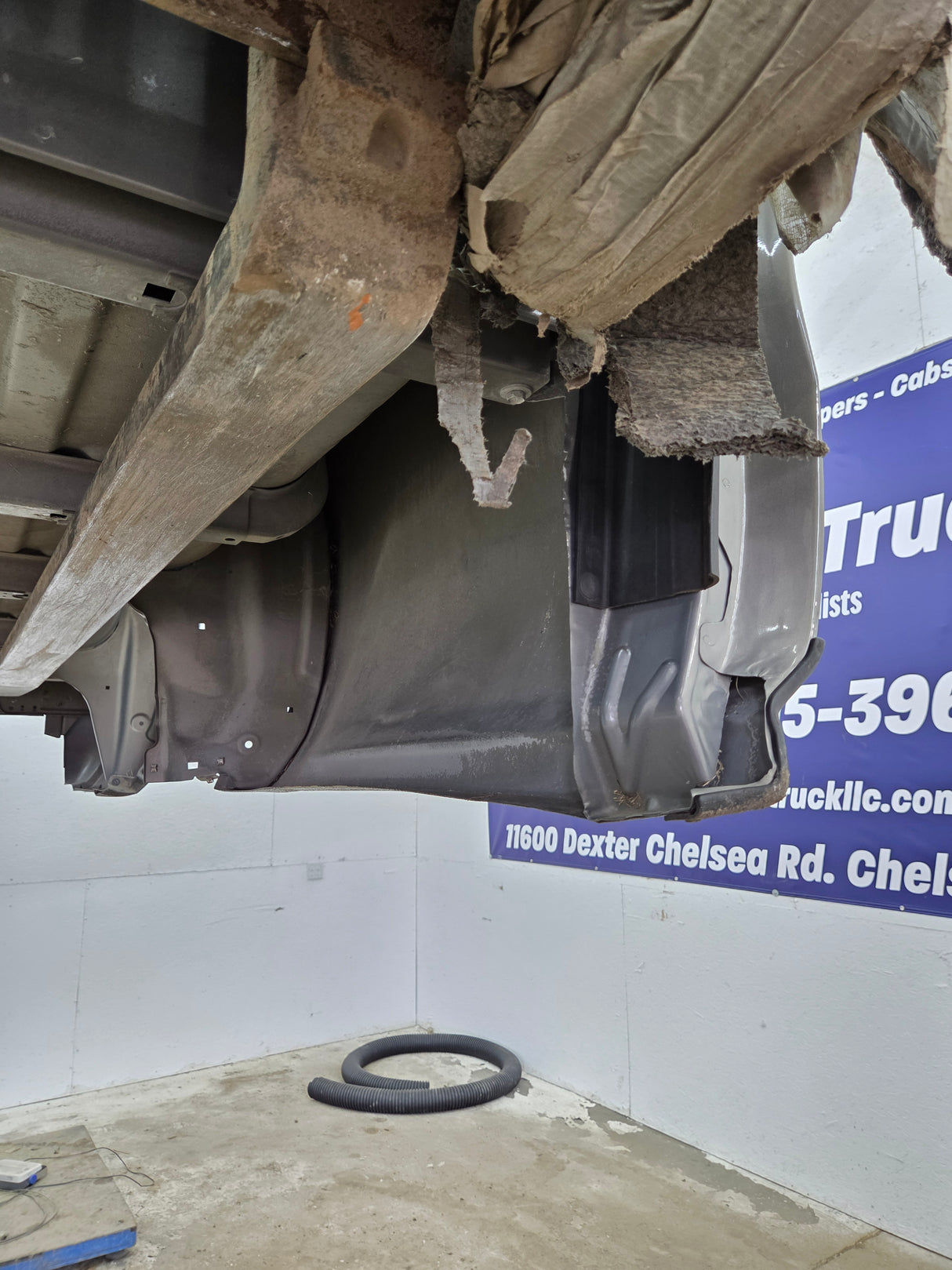 2014-2019 Chevrolet Silverado 1500 2500HD 3500HD 8' Long Truck Bed