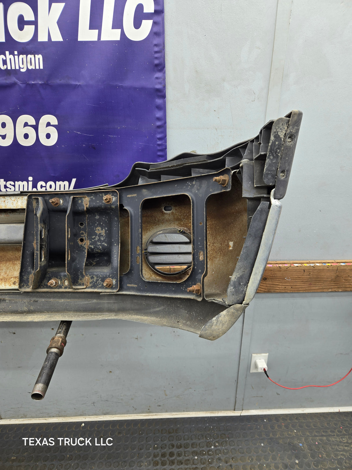 2003-2005 Dodge Ram 1500 2500 3500 3rd Gen Front Bumper