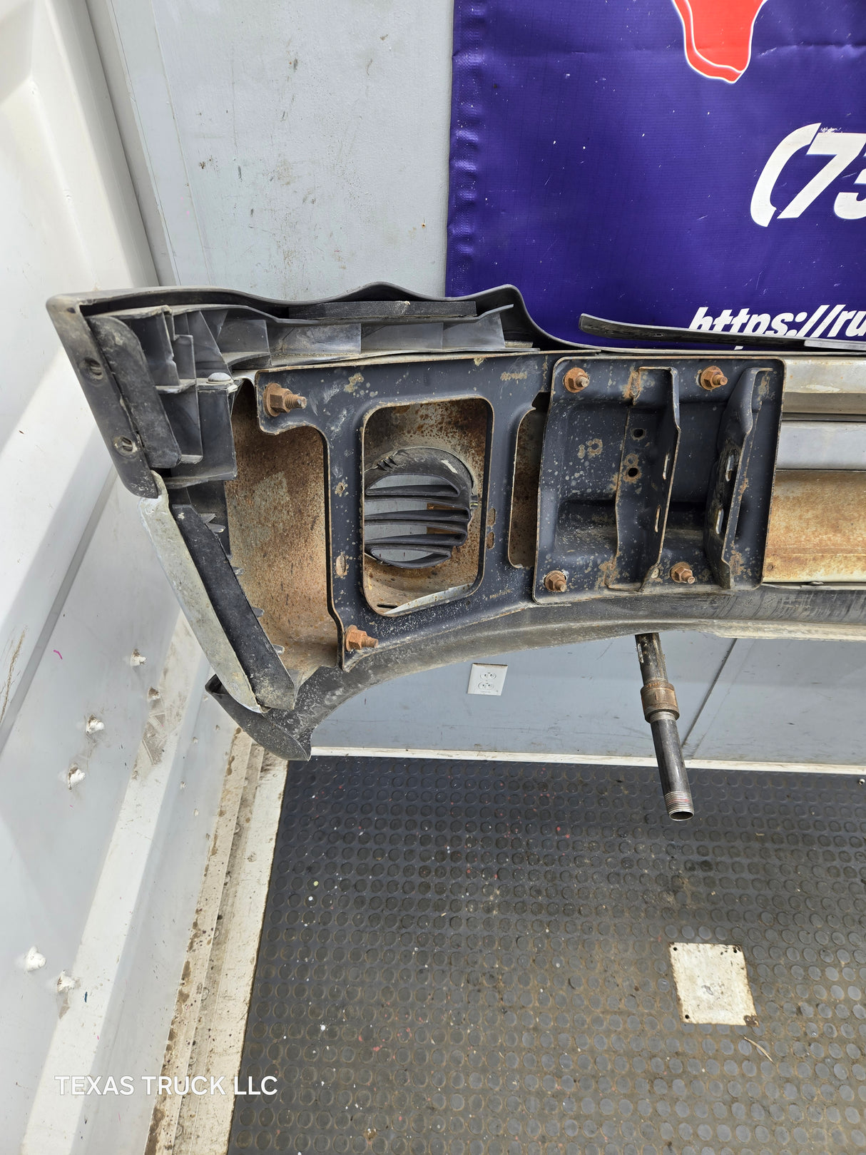 2003-2005 Dodge Ram 1500 2500 3500 3rd Gen Front Bumper