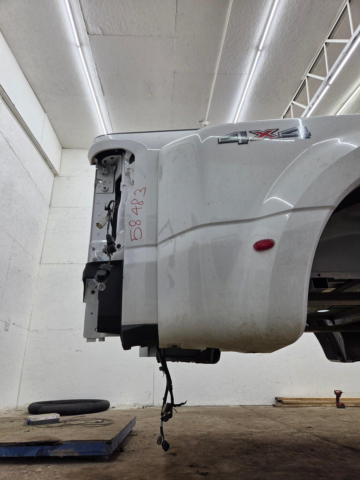 2023-2026 Ford Super Duty F350 F450 F550 8' Dually Truck Bed - Oxford White