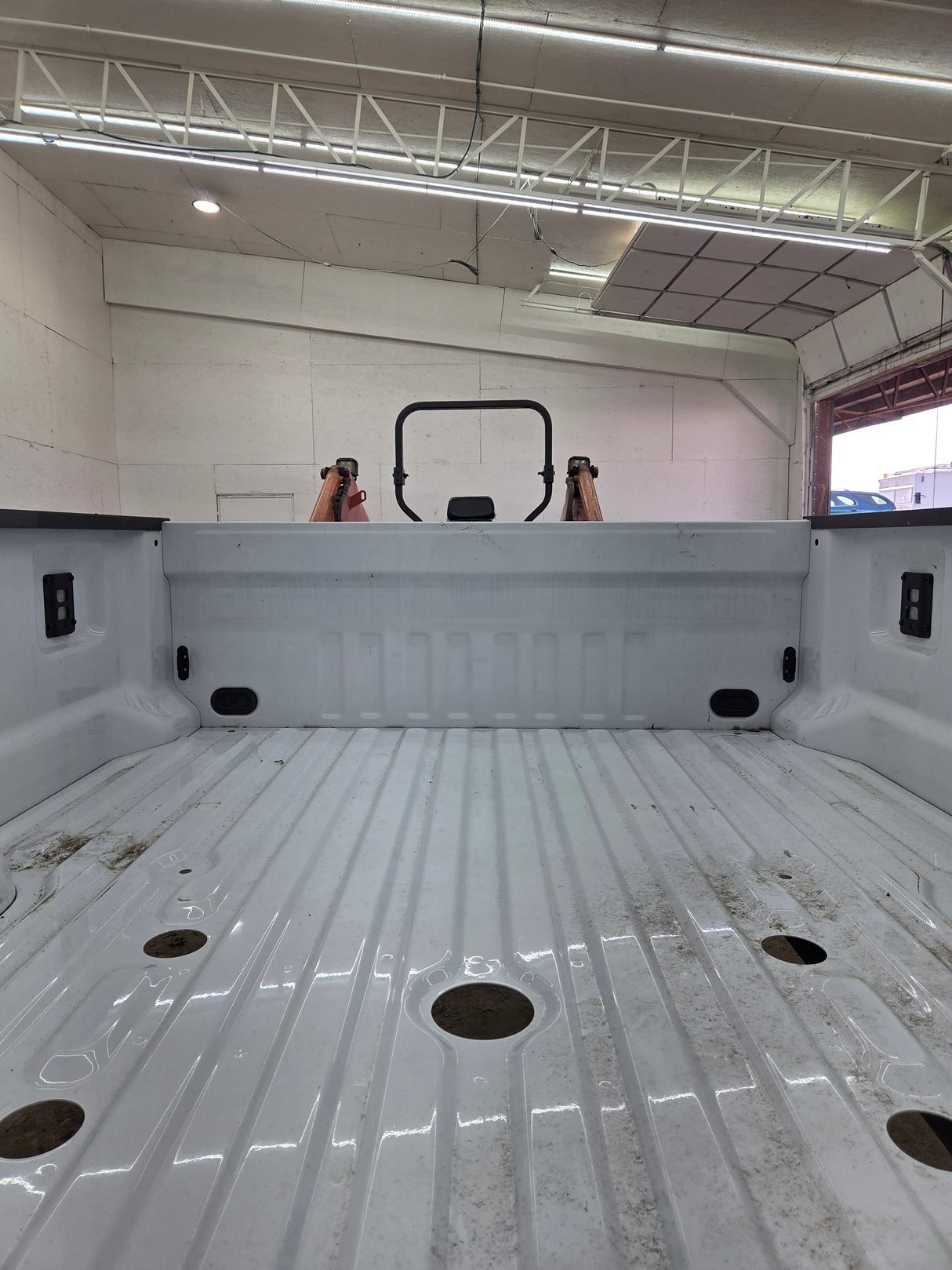 2023-2026 Ford Super Duty F350 F450 F550 8' Dually Truck Bed - Oxford White