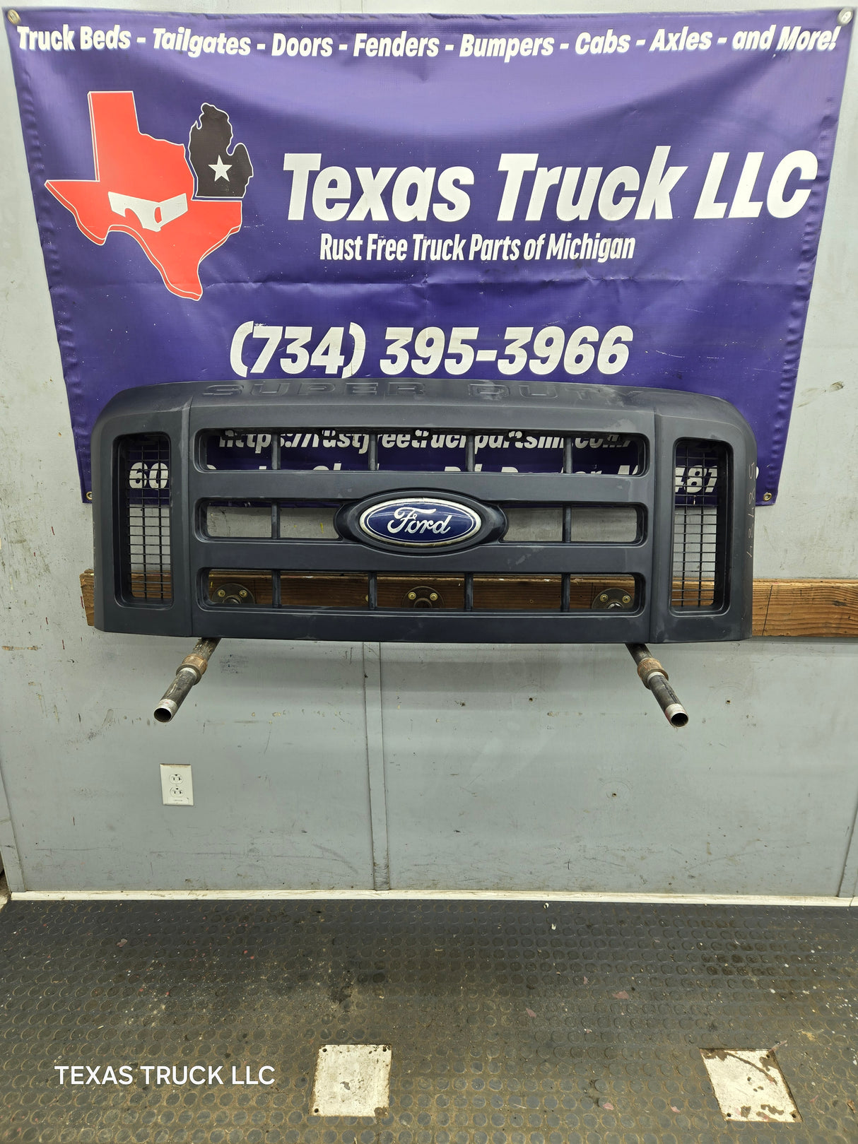 2008-2010 Ford Super Duty F250 F350 F450 F550 Grill Surround