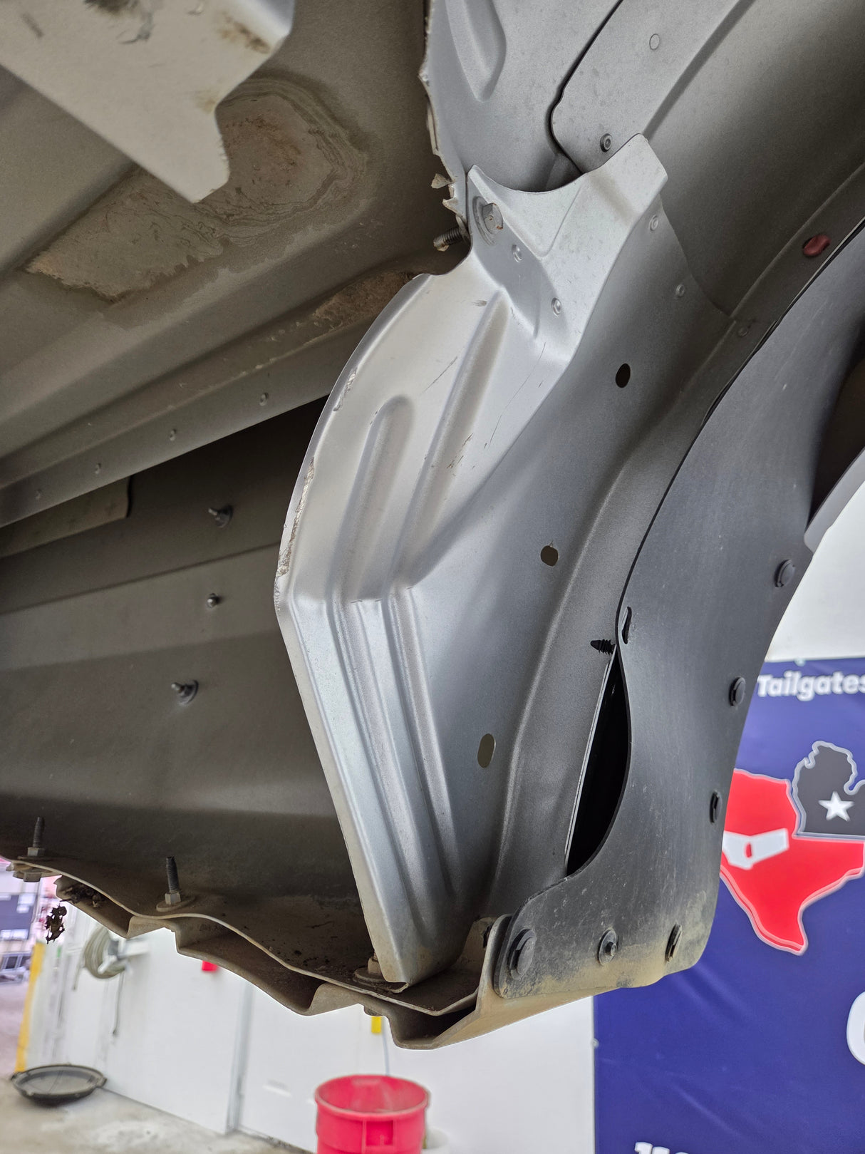2017-2022 Ford Super Duty F350 F450 F550 8' Dually Bed *Damage