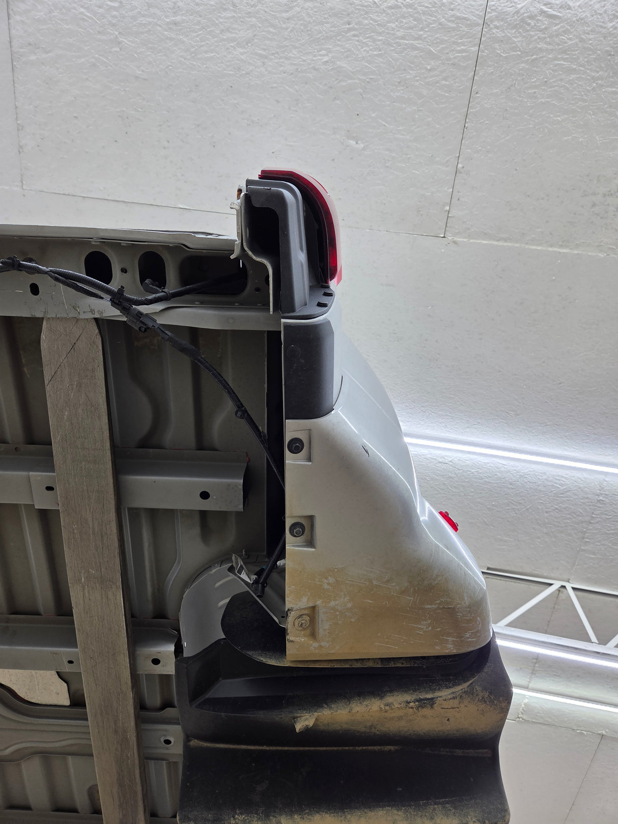 2017-2022 Ford Super Duty F350 F450 F550 8' Dually Bed *Damage