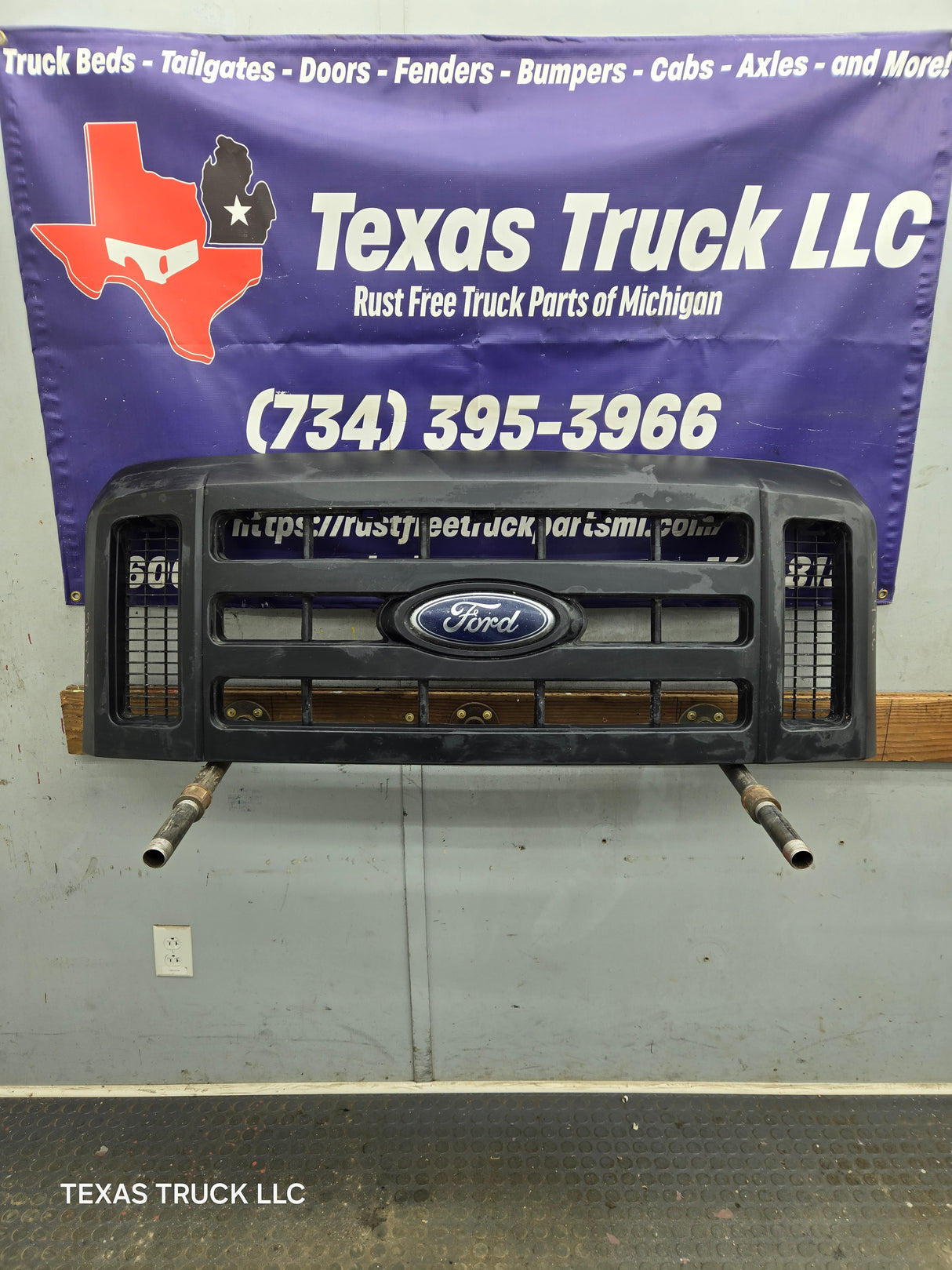 2008-2010 Ford Super Duty F250 F350 F450 F550 Grill Surround