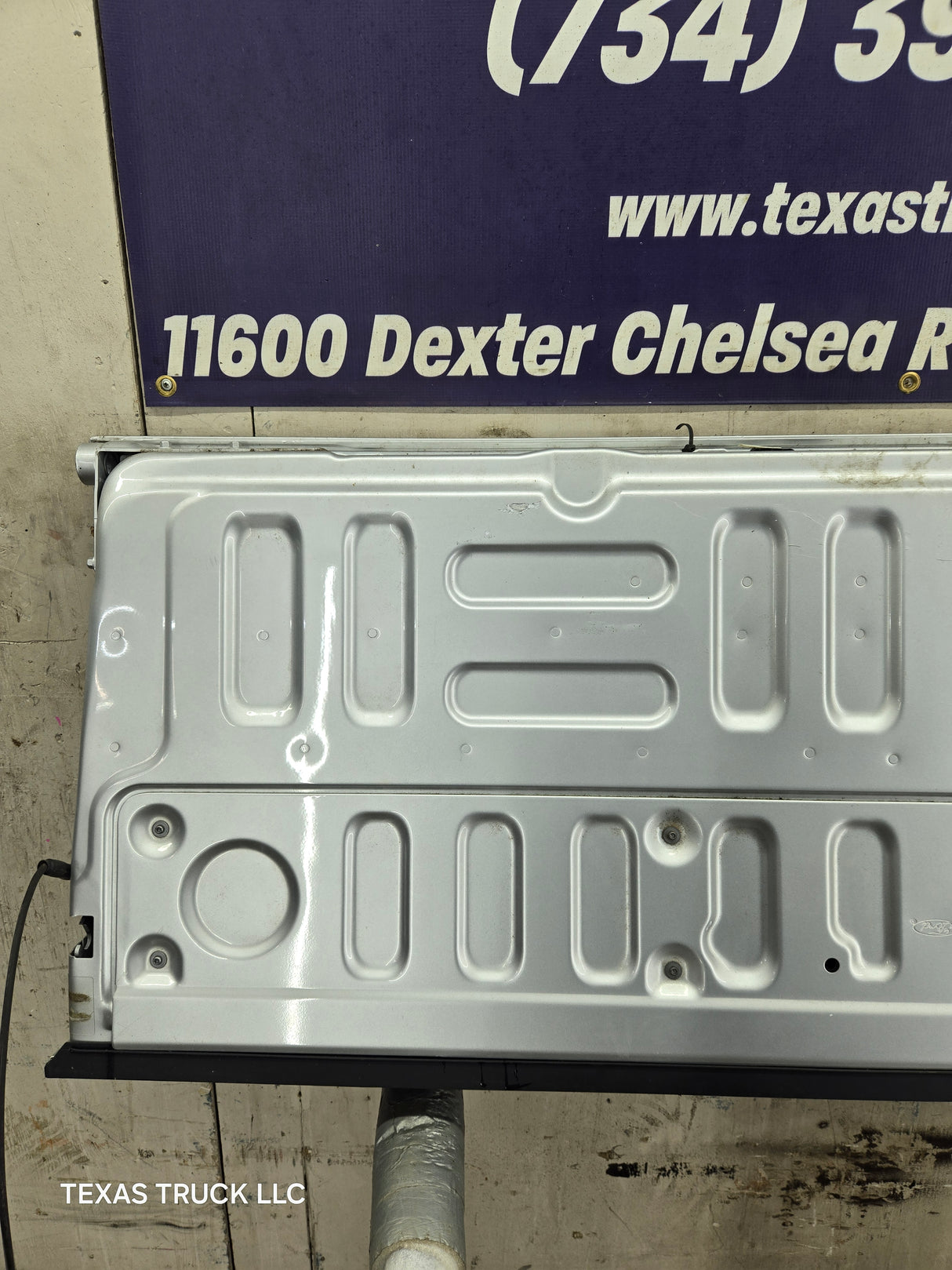 2017-2022 Ford F250 F350 F450 F550 Super Duty Tailgate