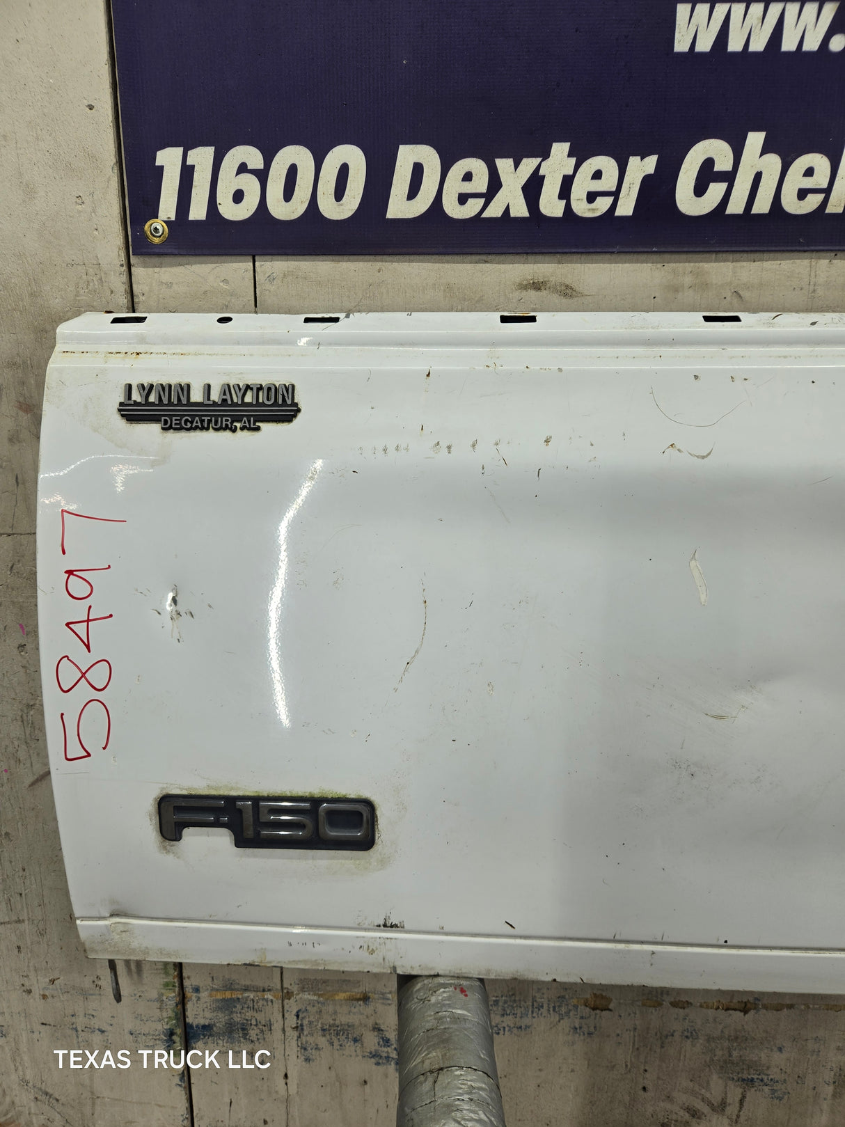 1997-2003 F150 / 1999-2007 Ford F250 F350 F450 F550 Super Duty Tailgate