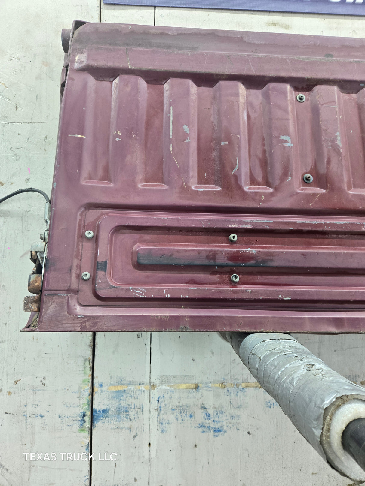 1980-1997 Bullnose / Bricknose / OBS Ford F100 F150 F250 F350 Tailgate