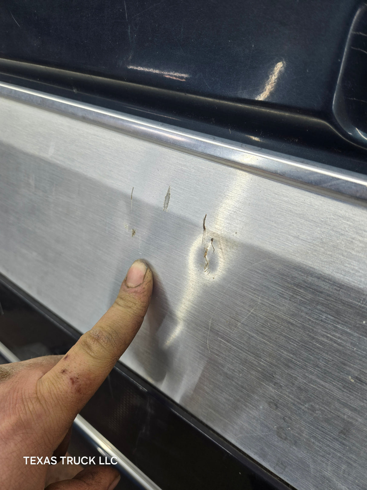 1980-1997 Bullnose / Bricknose / OBS Ford F100 F150 F250 F350 Tailgate