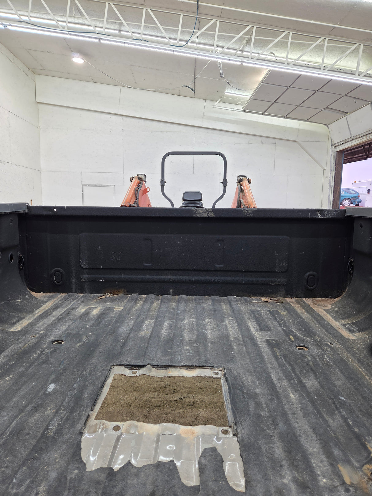 1999-2010 Ford Super Duty F250 F350 6' 9" Short Truck Bed