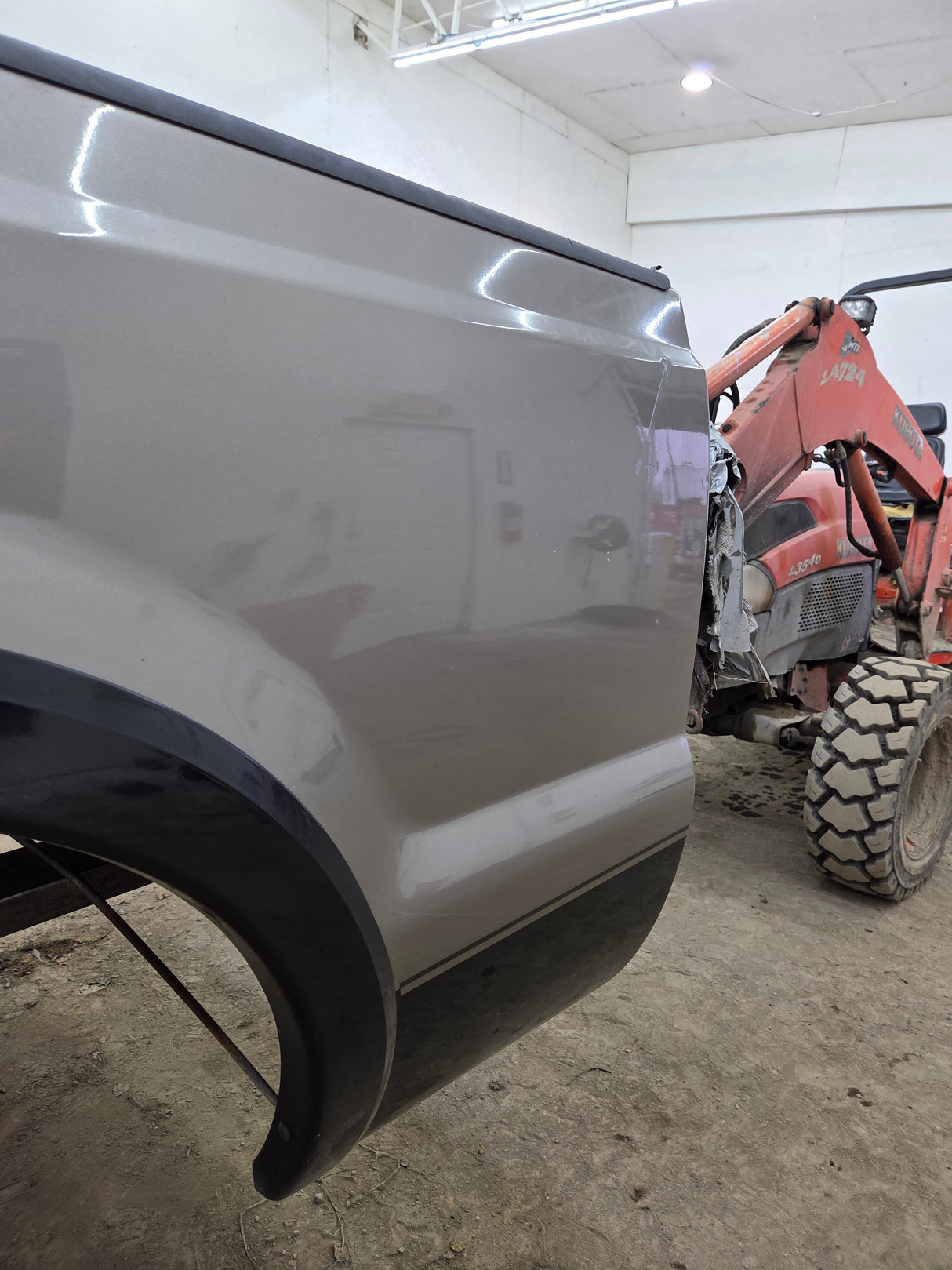 1999-2010 Ford Super Duty F250 F350 6' 9" Short Truck Bed