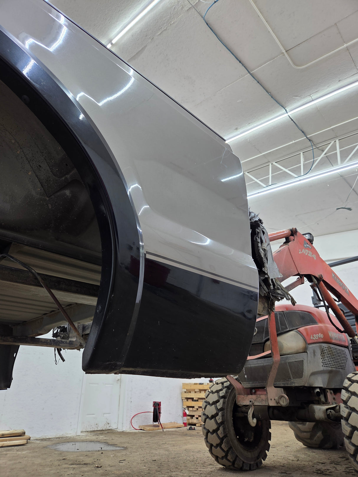 1999-2010 Ford Super Duty F250 F350 6' 9" Short Truck Bed