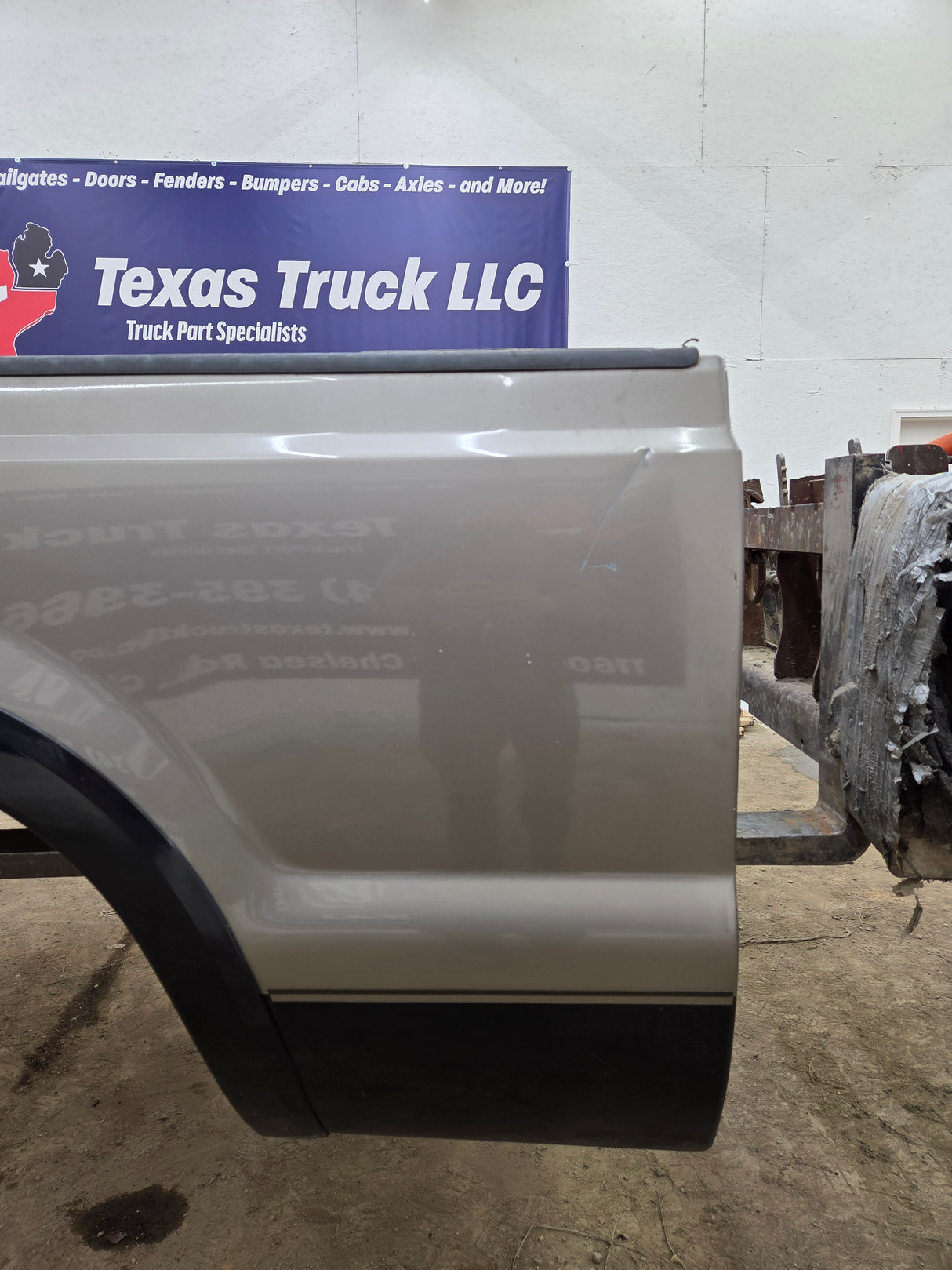 1999-2010 Ford Super Duty F250 F350 6' 9" Short Truck Bed