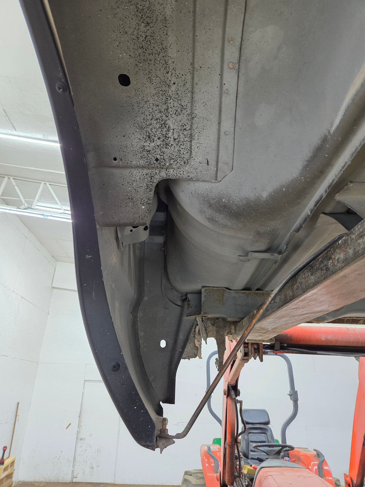 1999-2010 Ford Super Duty F250 F350 6' 9" Short Truck Bed