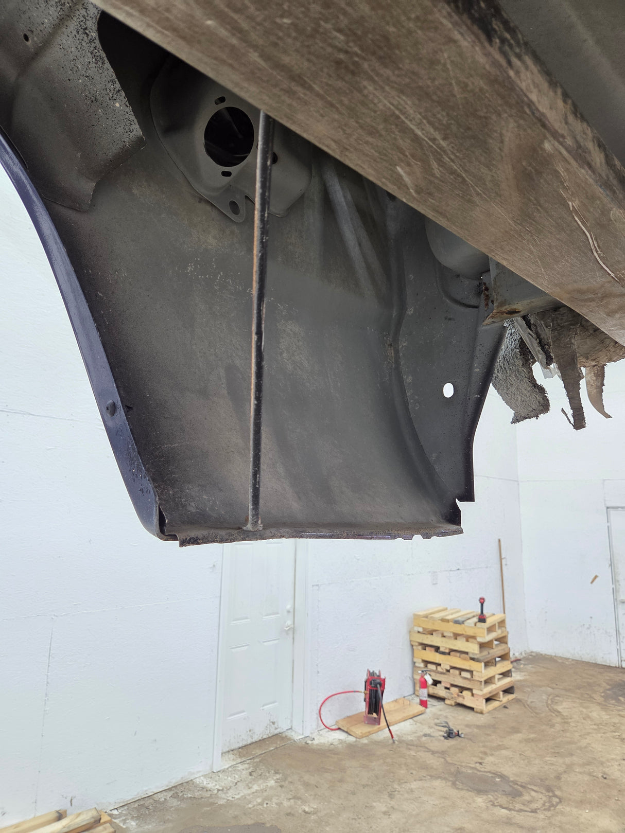 1999-2010 Ford Super Duty F250 F350 6' 9" Short Truck Bed