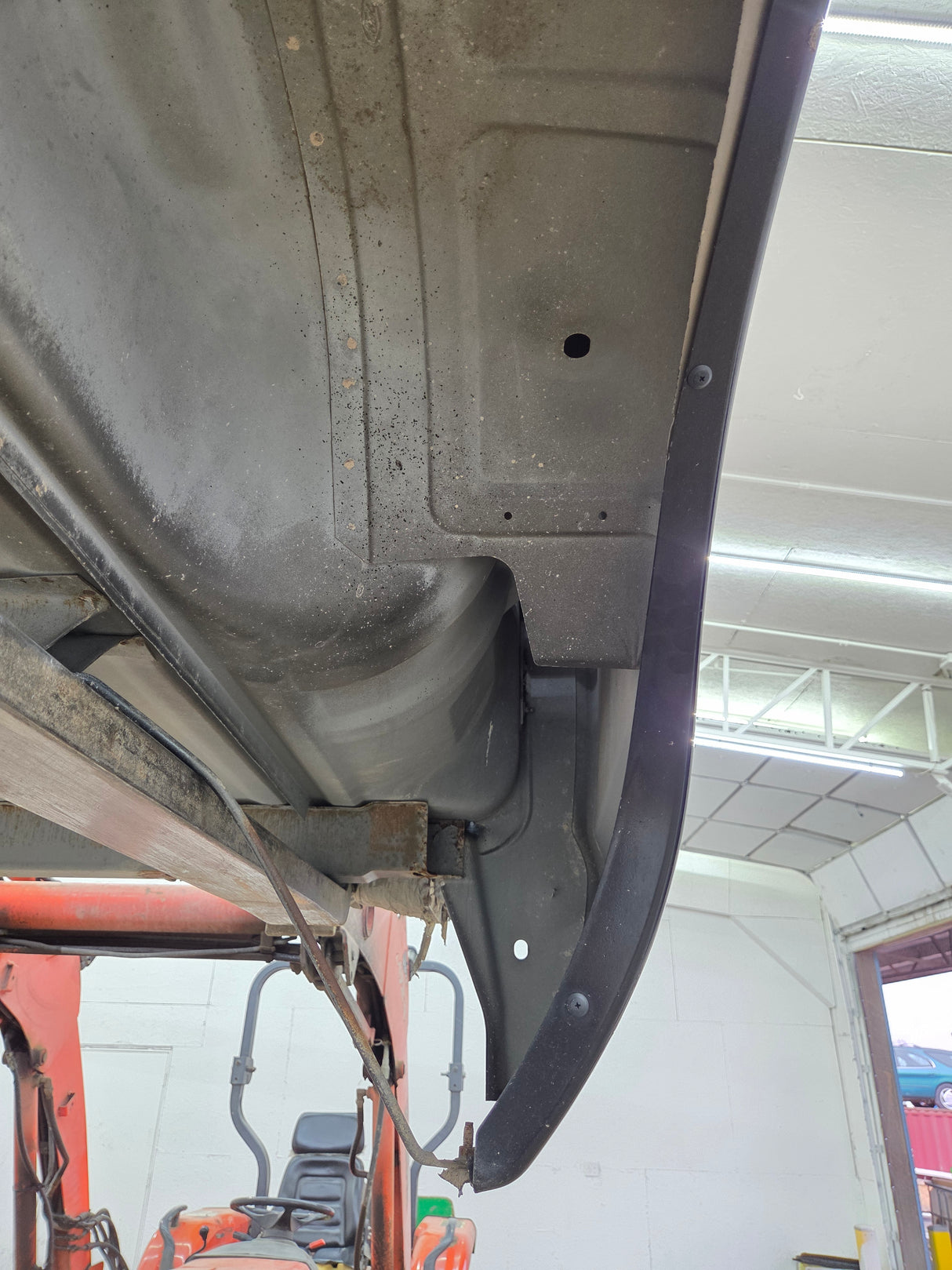 1999-2010 Ford Super Duty F250 F350 6' 9" Short Truck Bed