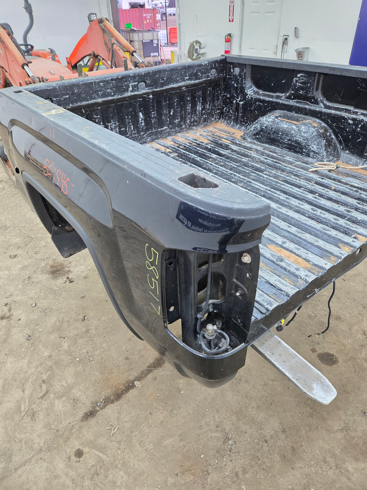 2014-2019 GMC Sierra 1500 5' 8" Short Bed