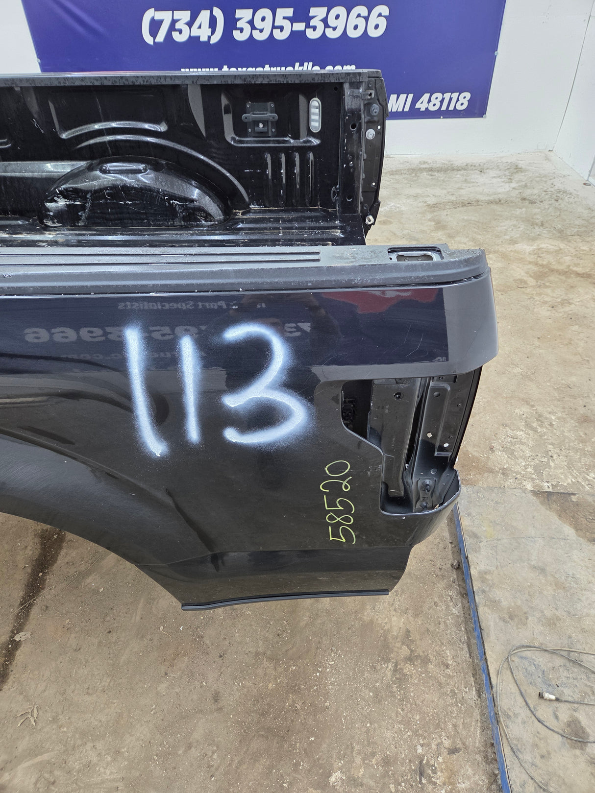 2015-2020 Ford F150 6' 6" Short Bed Without Wheel Lip Molding