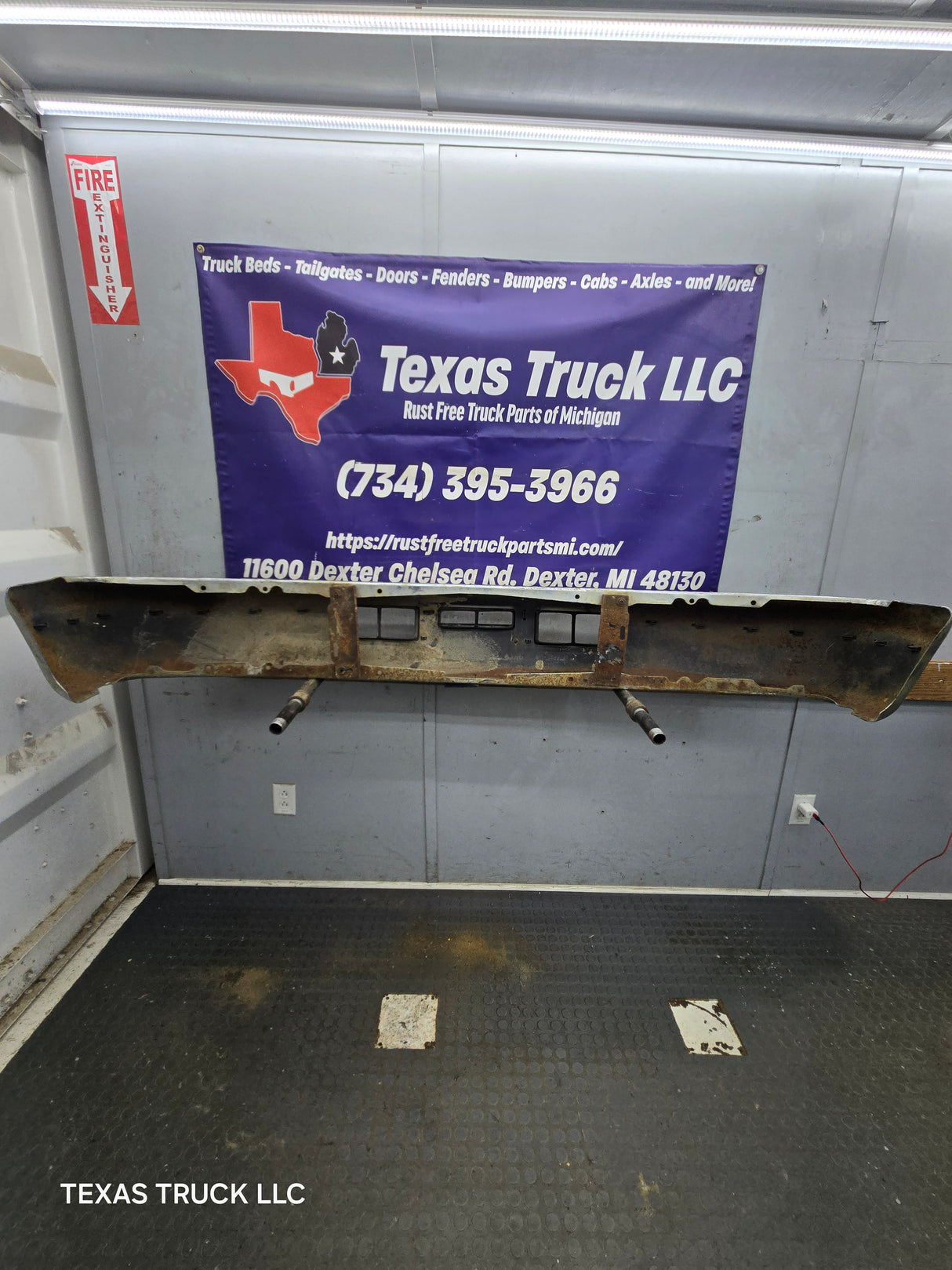 1992-1997 Ford F Series F250 F350 F450 F550 Front Bumper