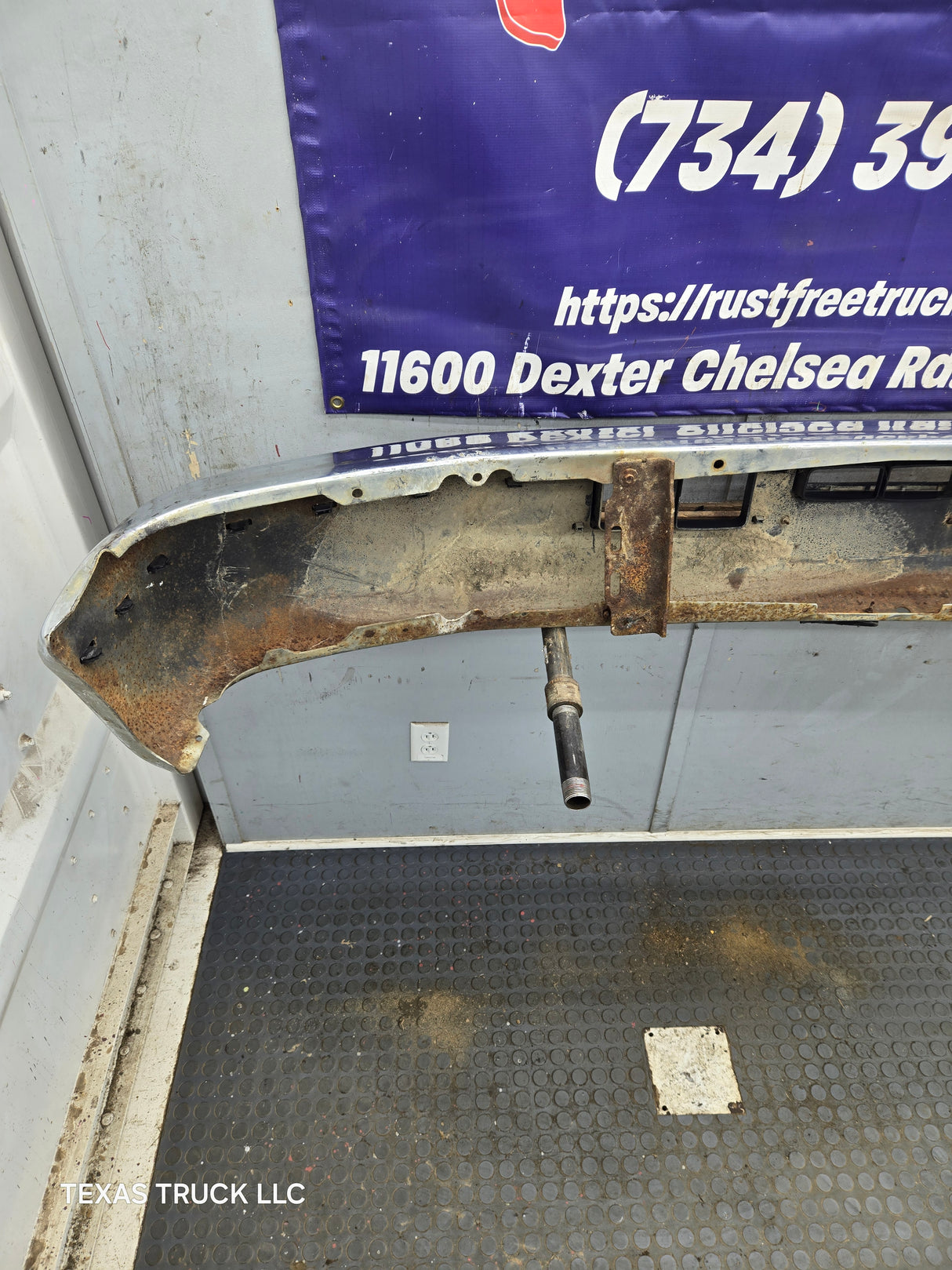 1992-1997 Ford F Series F250 F350 F450 F550 Front Bumper