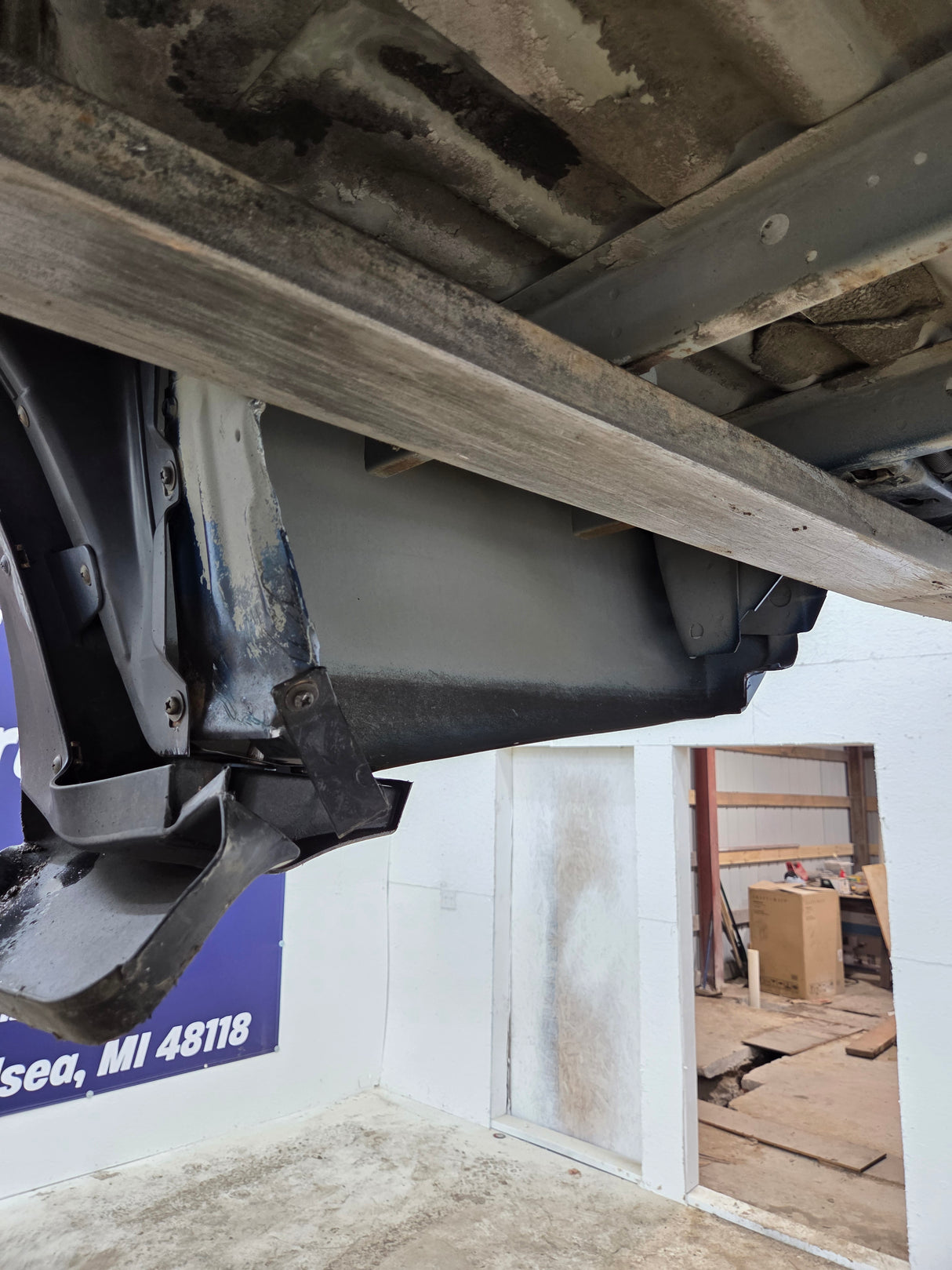 2001-2004 Nissan Frontier Long Bed Truck Bed 6' 2"