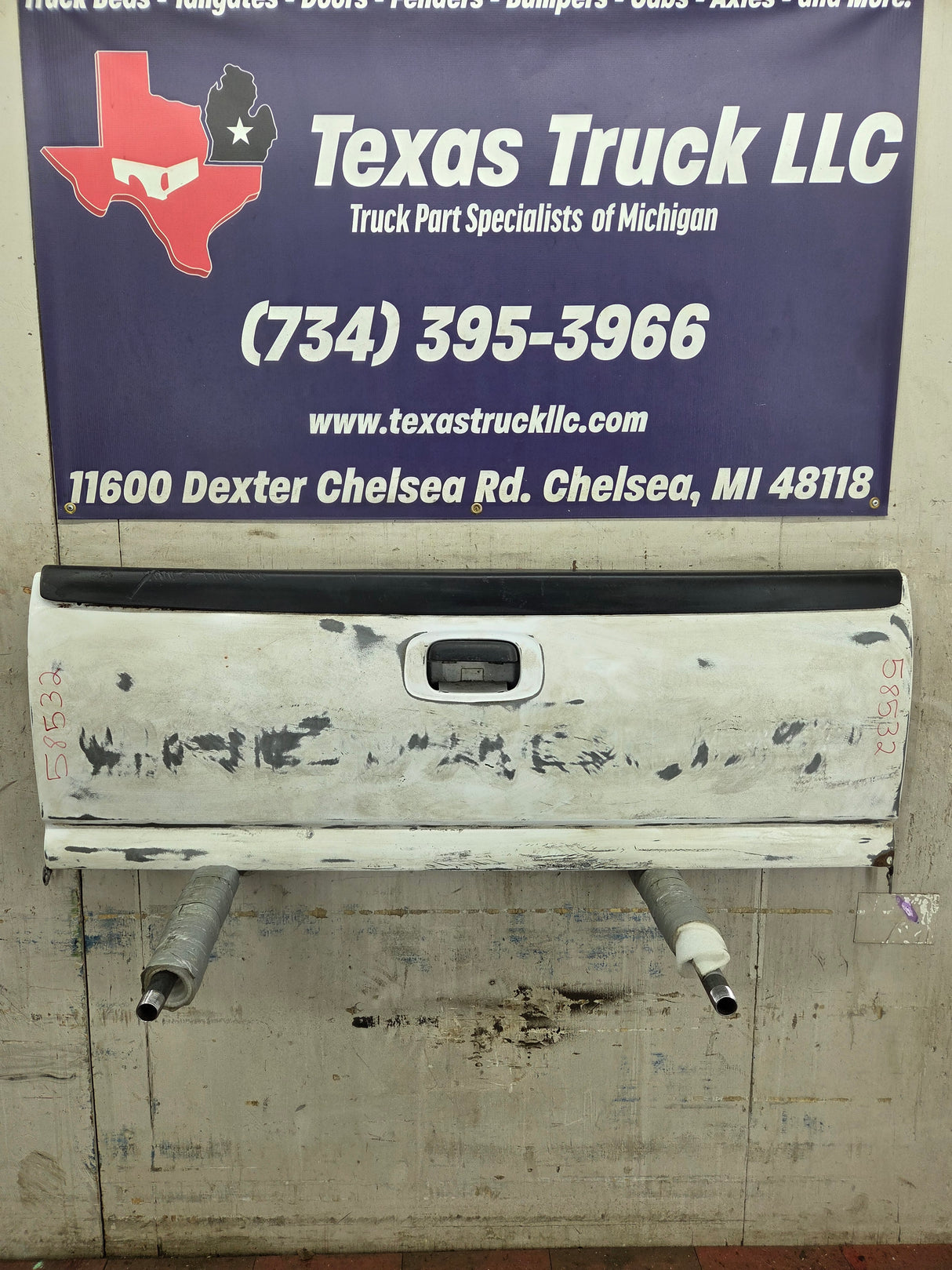 1999-2007 Chevrolet Silverado / GMC Sierra 1500 2500 3500 Tailgate