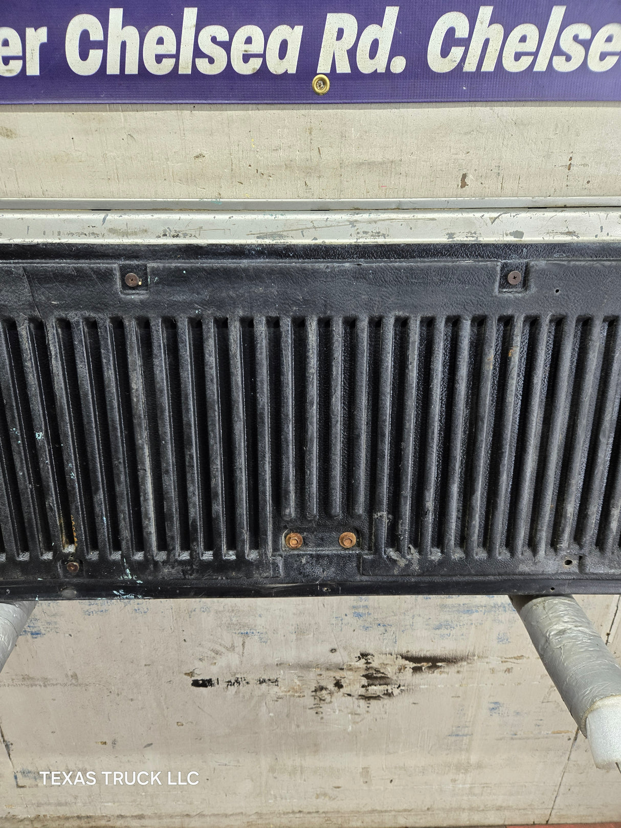 1999-2007 Chevrolet Silverado / GMC Sierra 1500 2500 3500 Tailgate